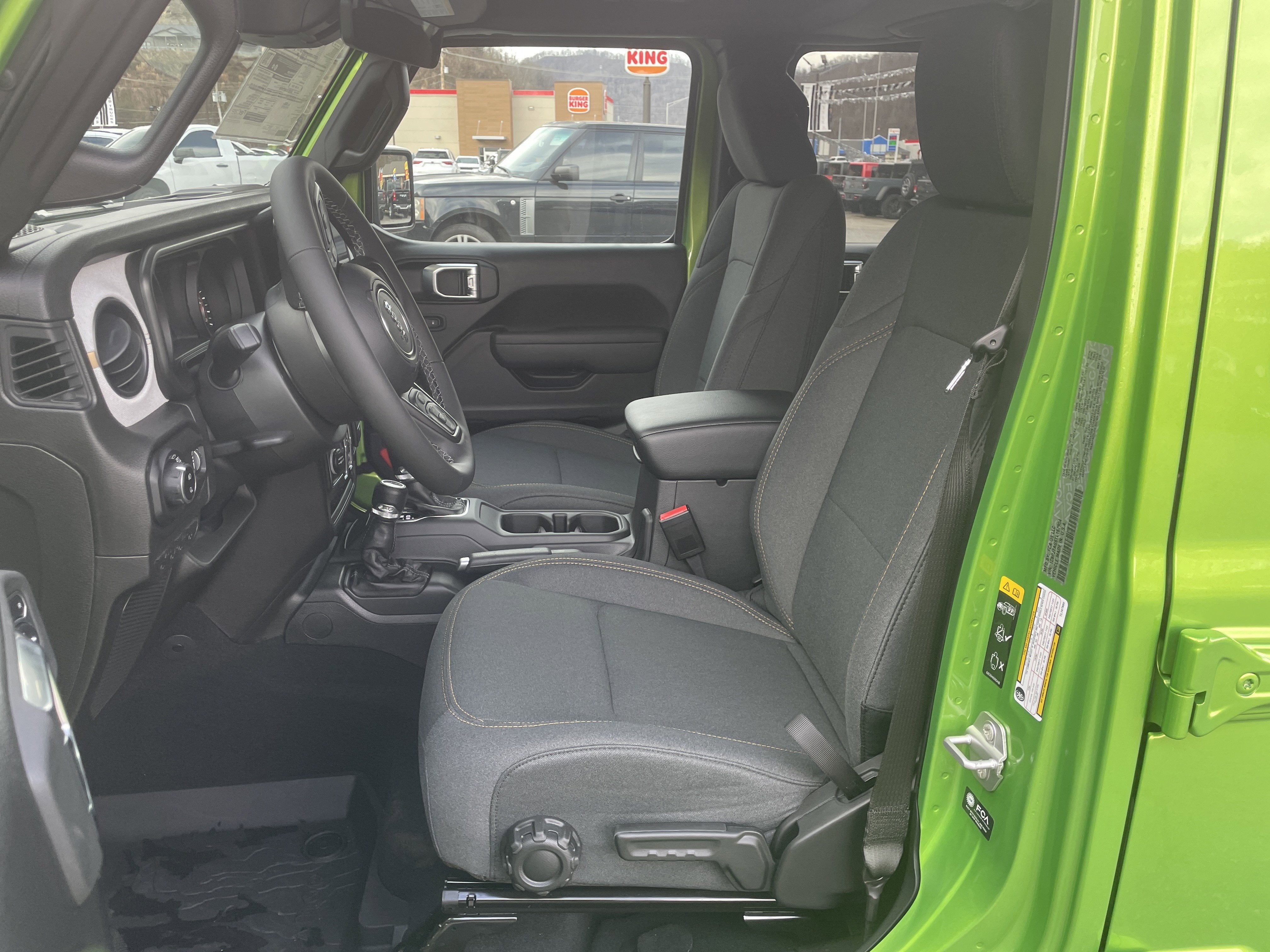 2026 Jeep Gladiator GLADIATOR SPORT S 4X4