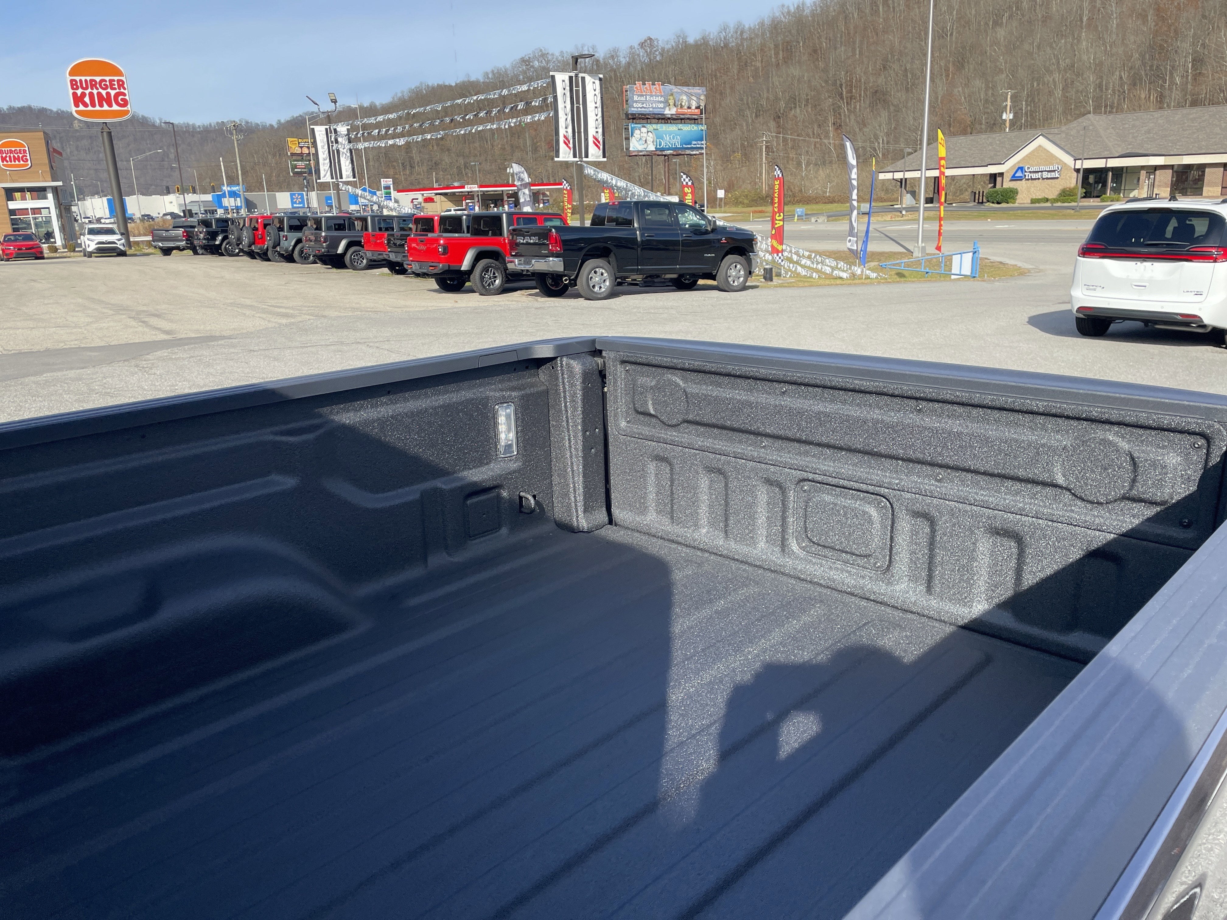 2026 Jeep Gladiator GLADIATOR SPORT S 4X4