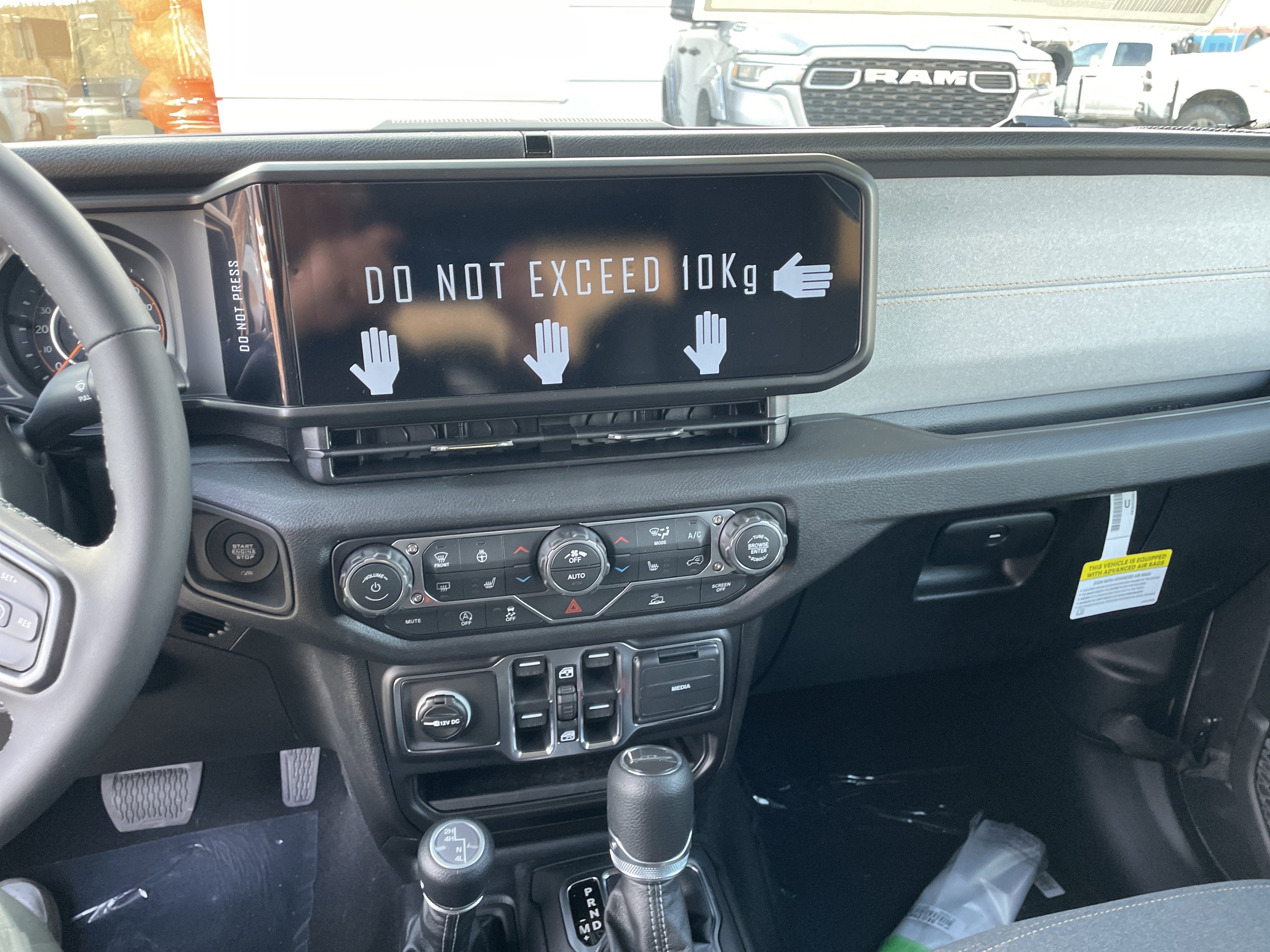 2026 Jeep Gladiator GLADIATOR SPORT S 4X4