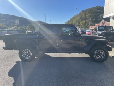 2025 Jeep Gladiator GLADIATOR RUBICON 4X4