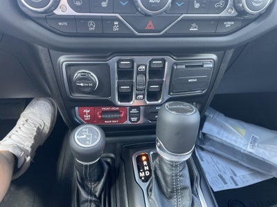 2025 Jeep Gladiator GLADIATOR RUBICON 4X4