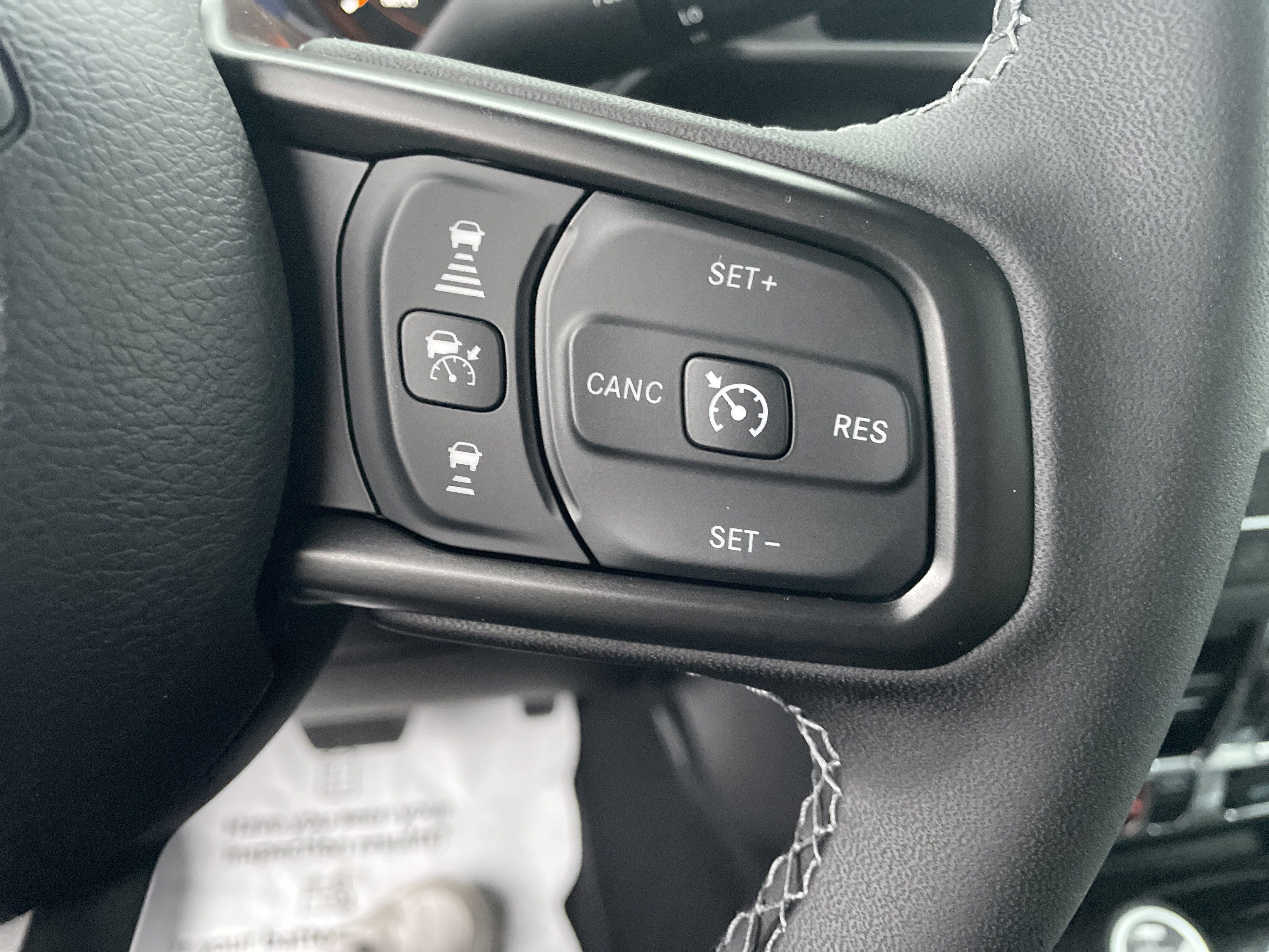 2025 Jeep Gladiator GLADIATOR MOJAVE 4X4