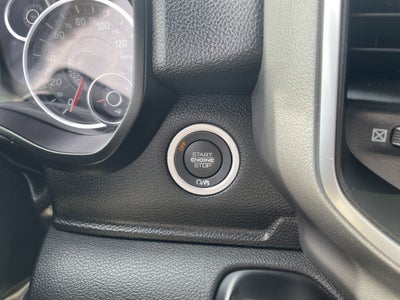 2024 RAM 1500 Big Horn Crew Cab 4x4 5'7' Box