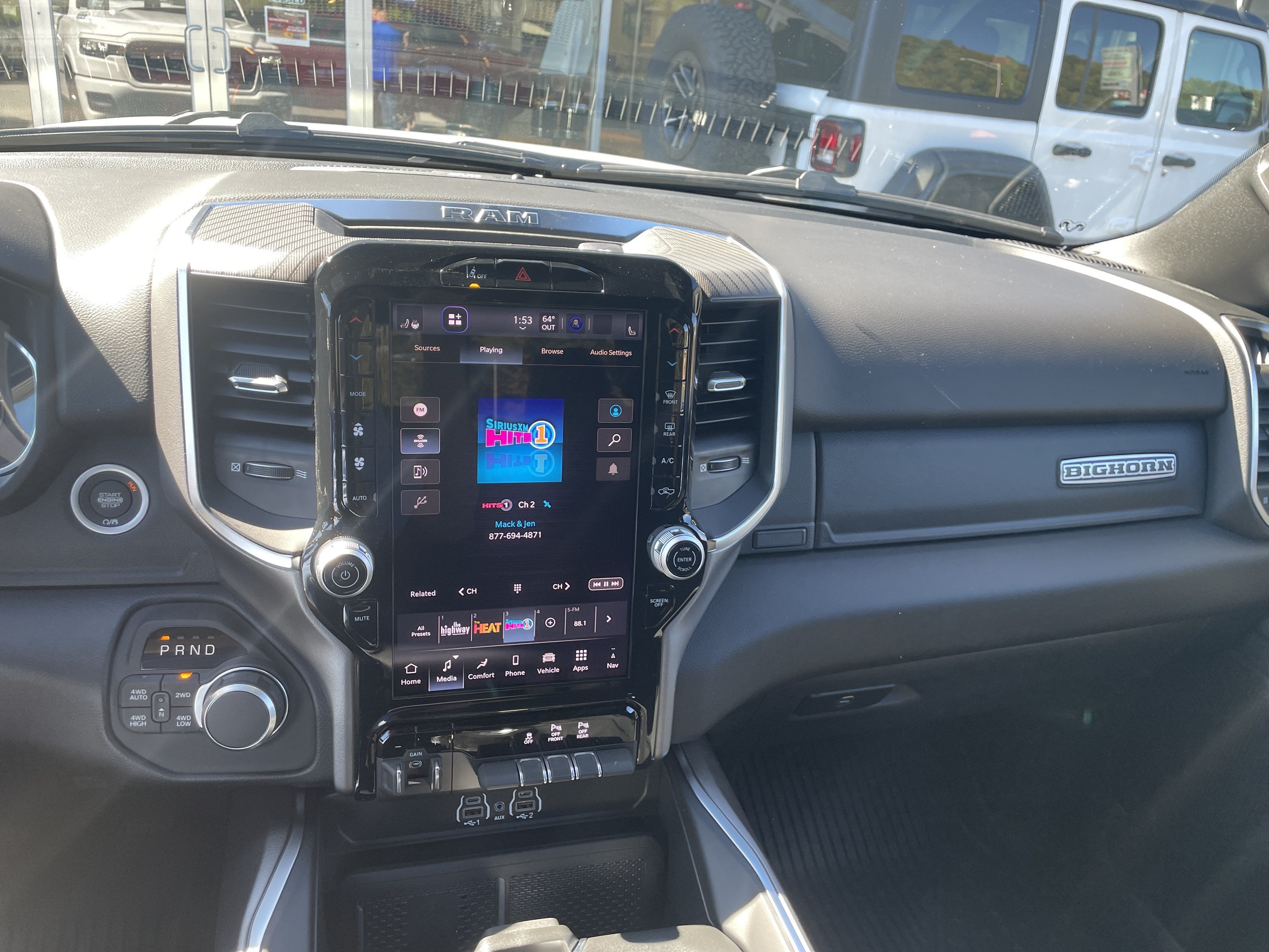2027 RAM Ram 1500 RAM 1500 BIG HORN CREW CAB 4X4 5'7' BOX