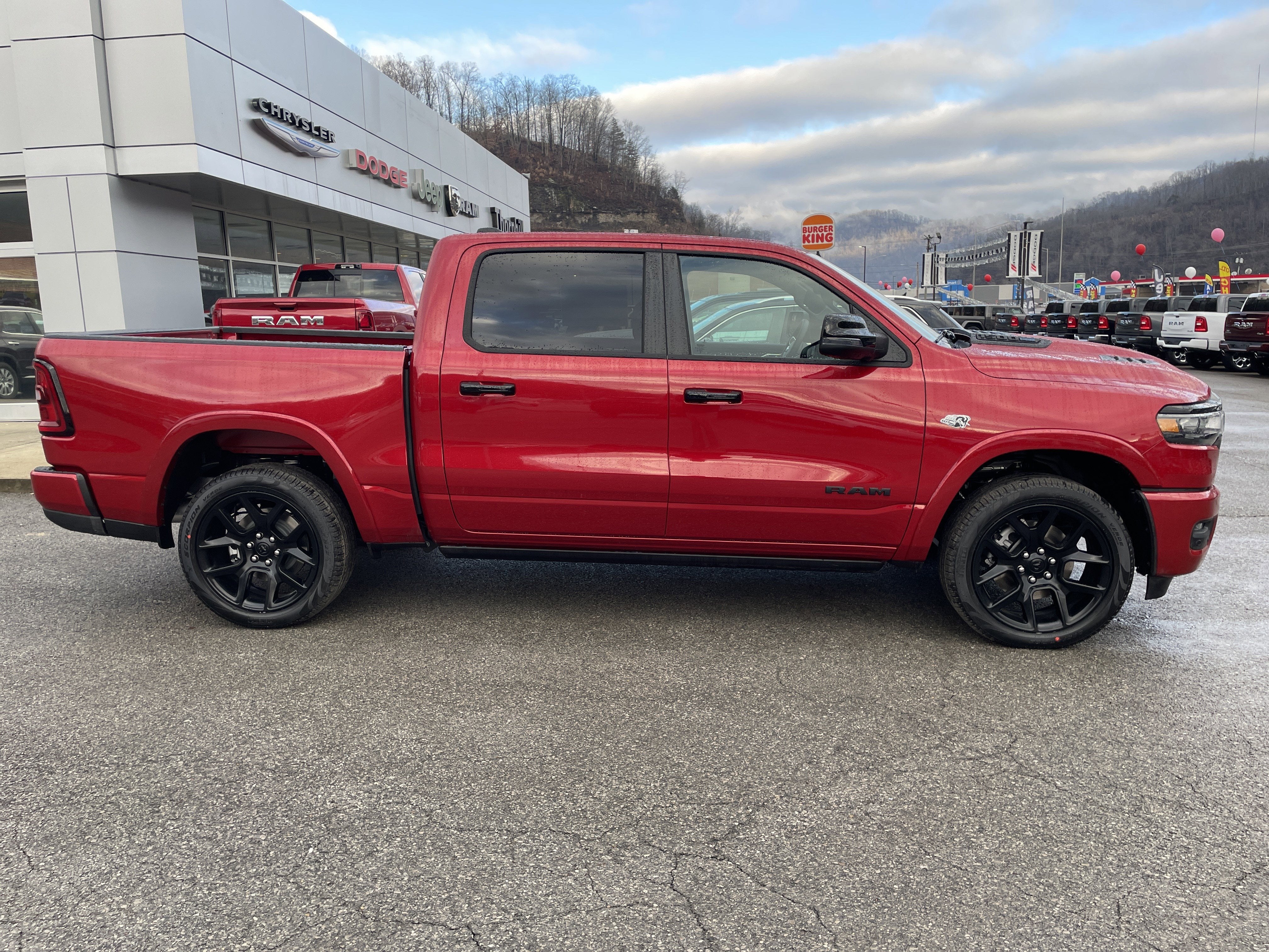 2026 RAM Ram 1500 RAM 1500 LARAMIE CREW CAB 4X4 5'7' BOX