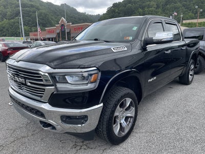 2020 RAM 1500 Laramie Crew Cab 4x4 5'7' Box