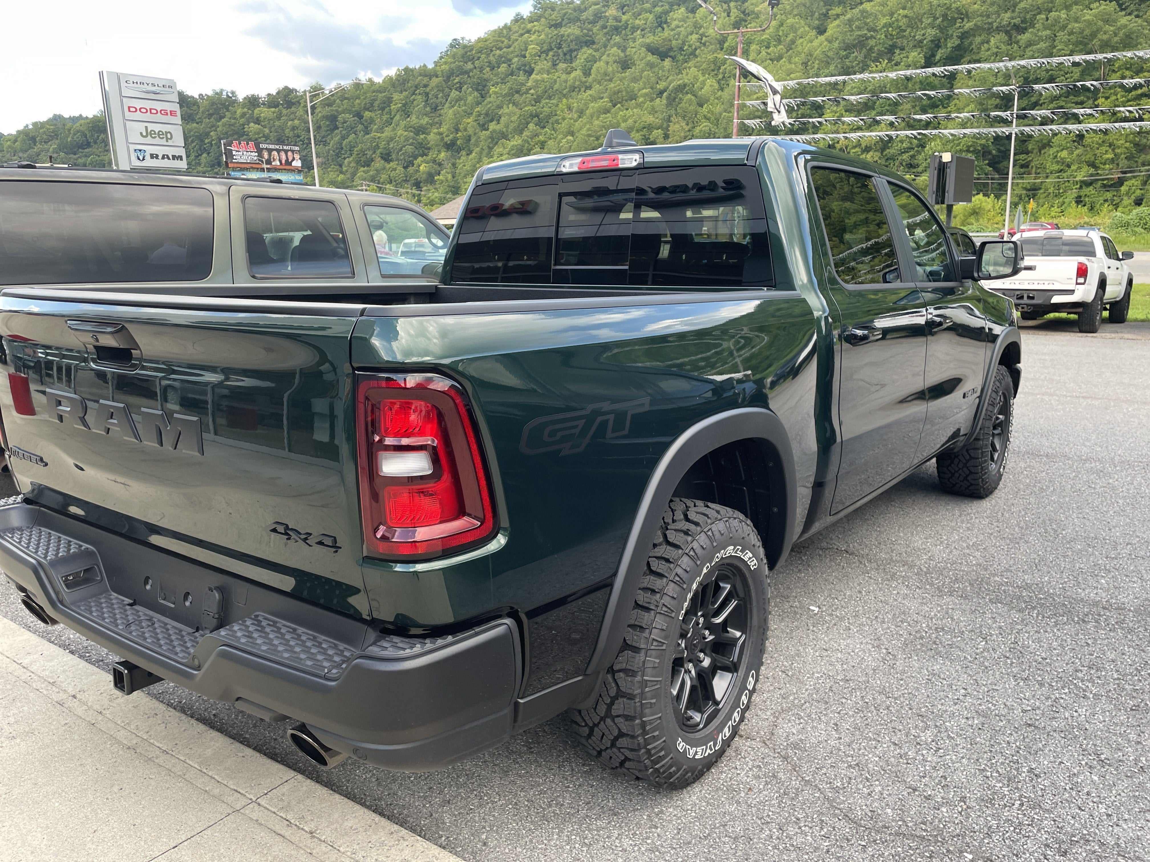 2026 RAM Ram 1500 RAM 1500 REBEL CREW CAB 4X4 5'7' BOX
