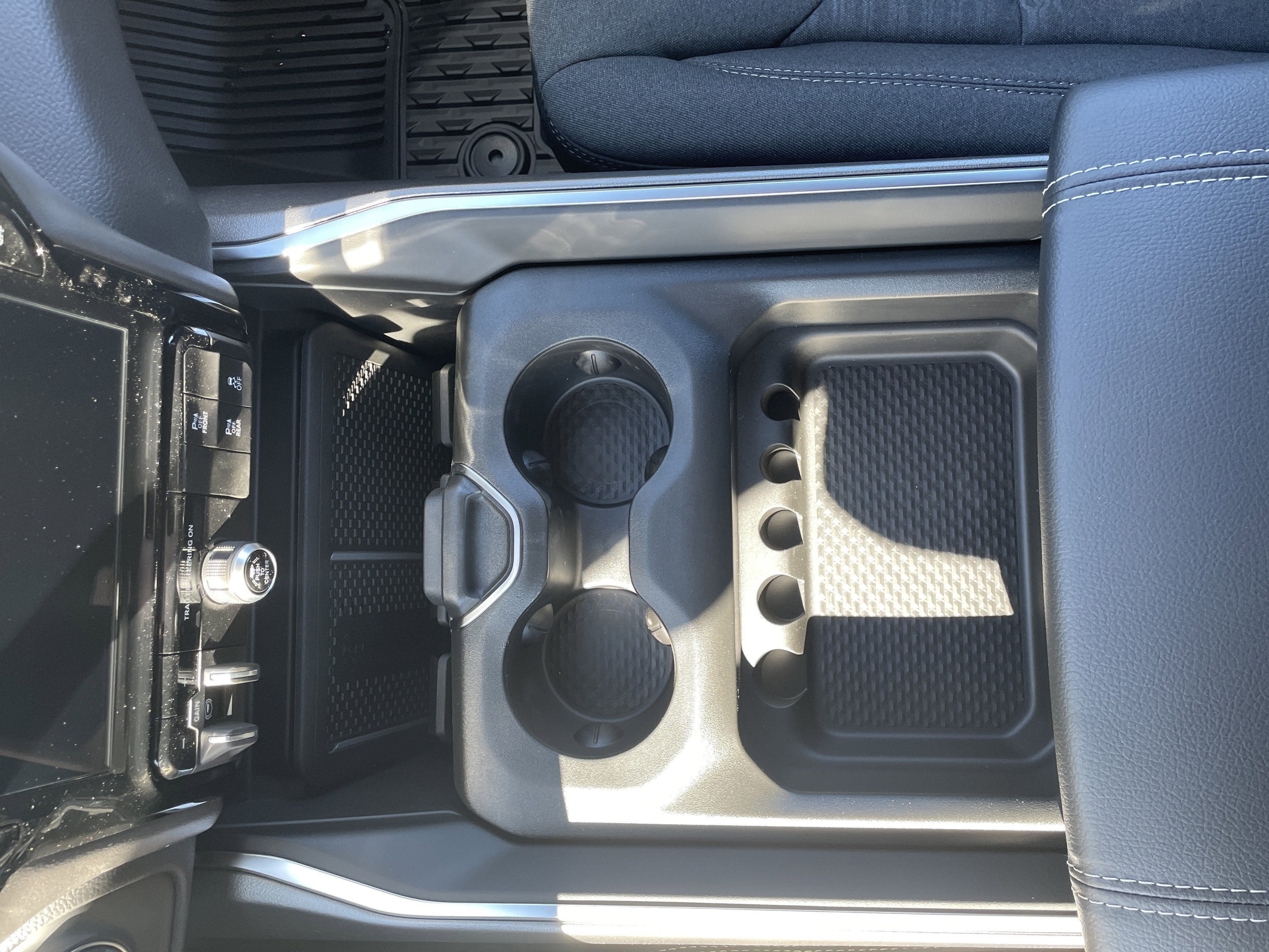 2026 RAM Ram 1500 RAM 1500 BIG HORN CREW CAB 4X4 6'4' BOX