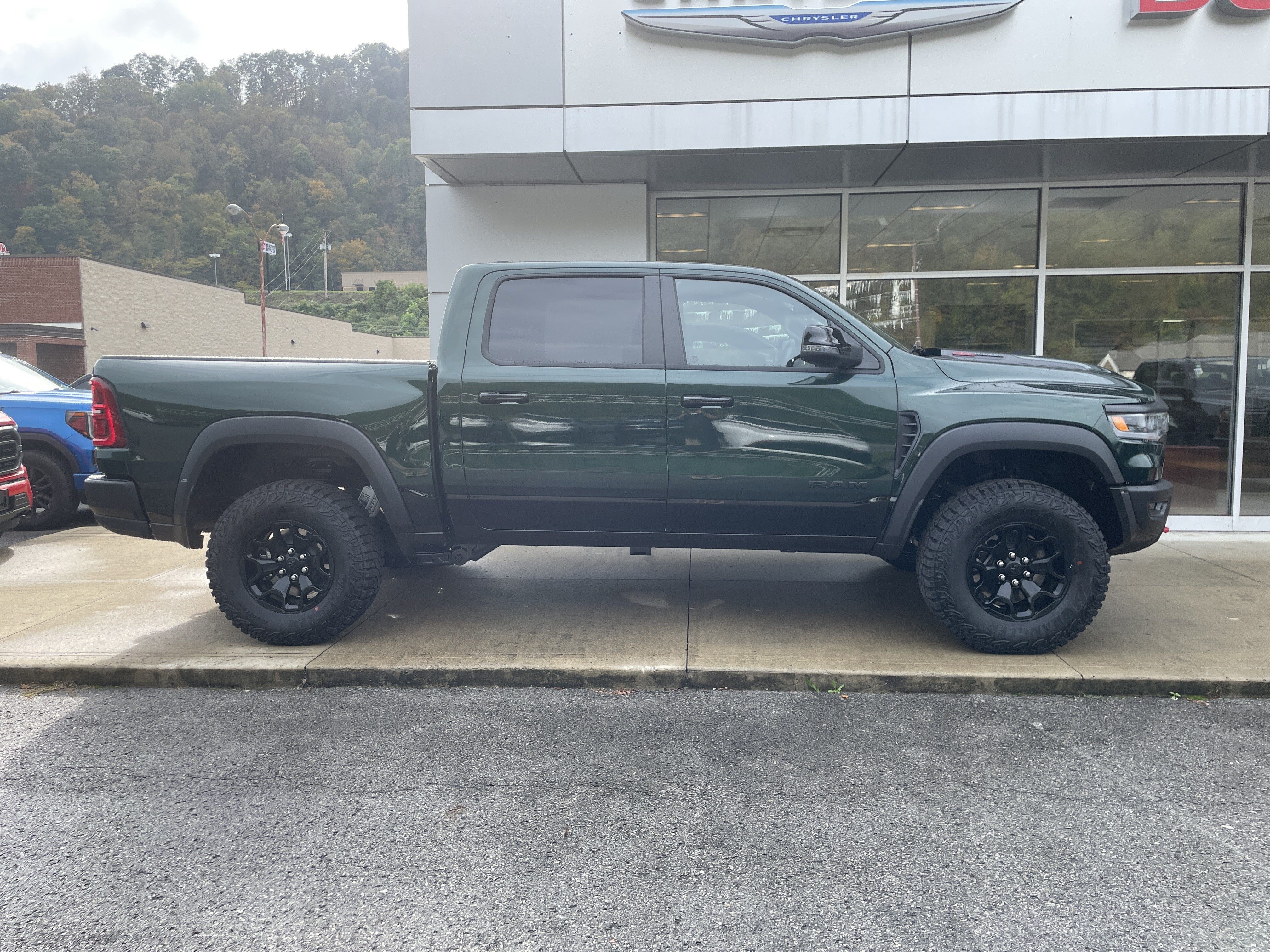 2027 RAM Ram 1500 RAM 1500 TRX SRT CREW CAB 4X4 5'7' BOX