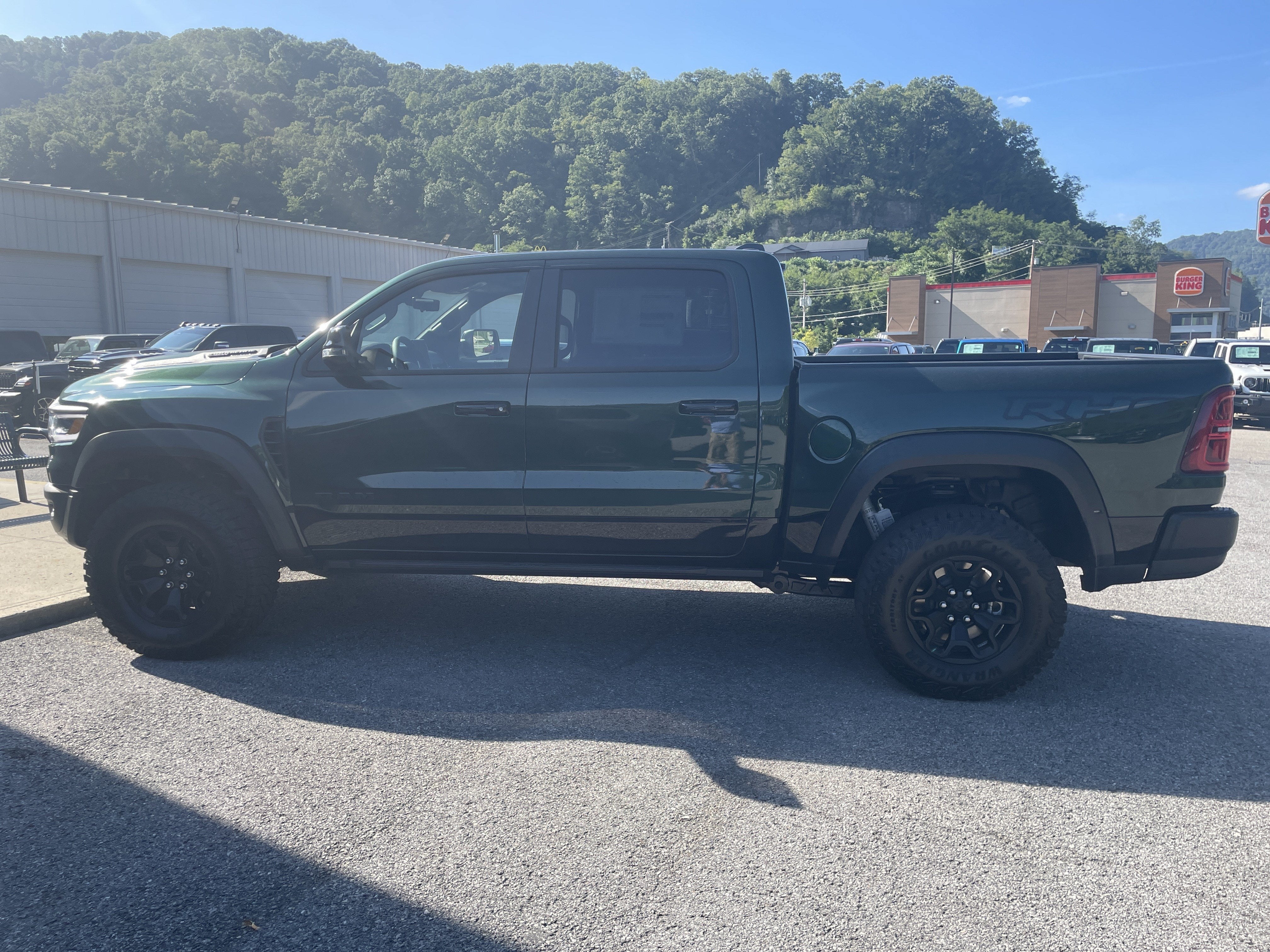 2026 RAM Ram 1500 RAM 1500 RHO CREW CAB 4X4 5'7' BOX