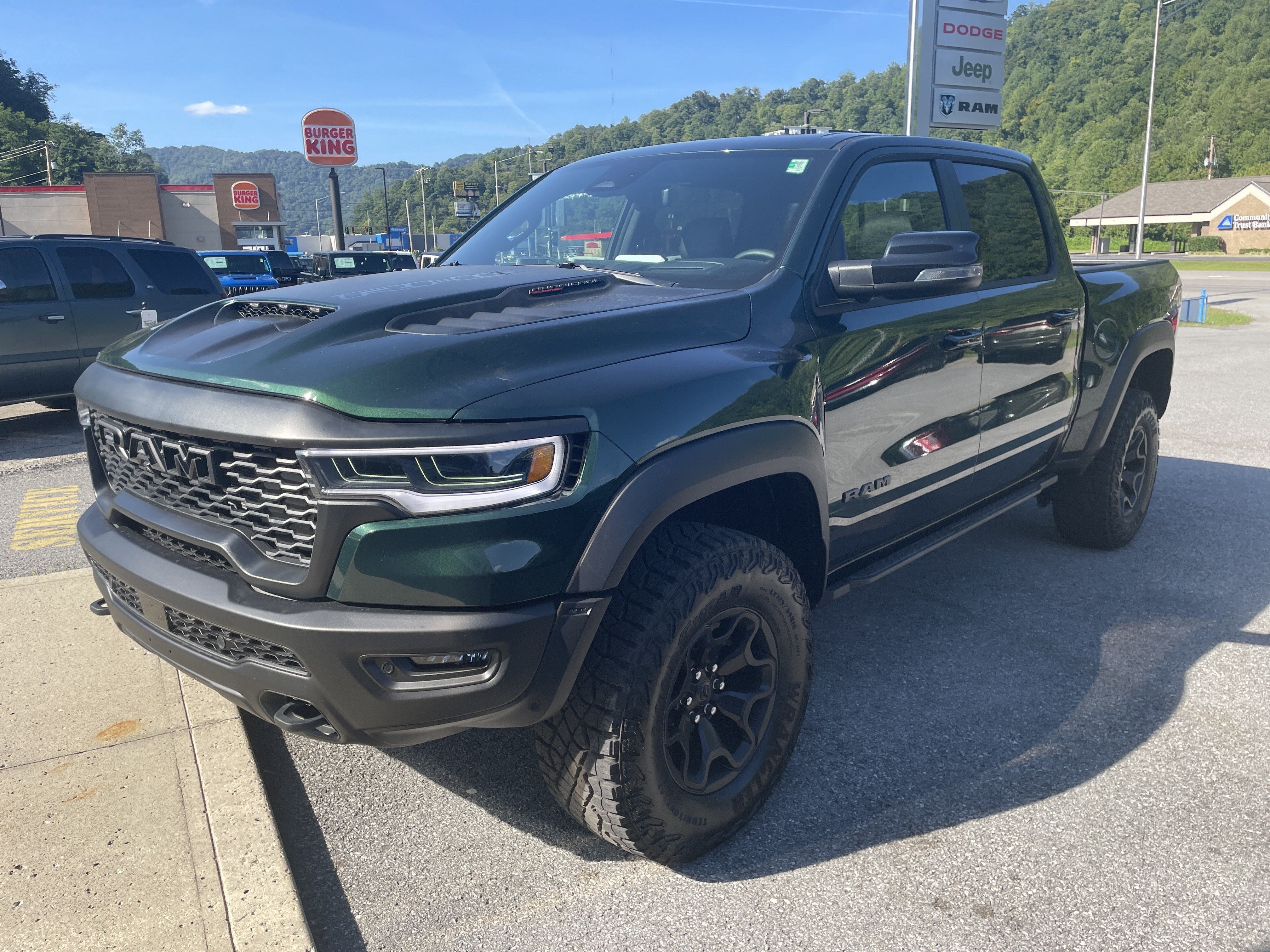 2026 RAM Ram 1500 RAM 1500 RHO CREW CAB 4X4 5'7' BOX