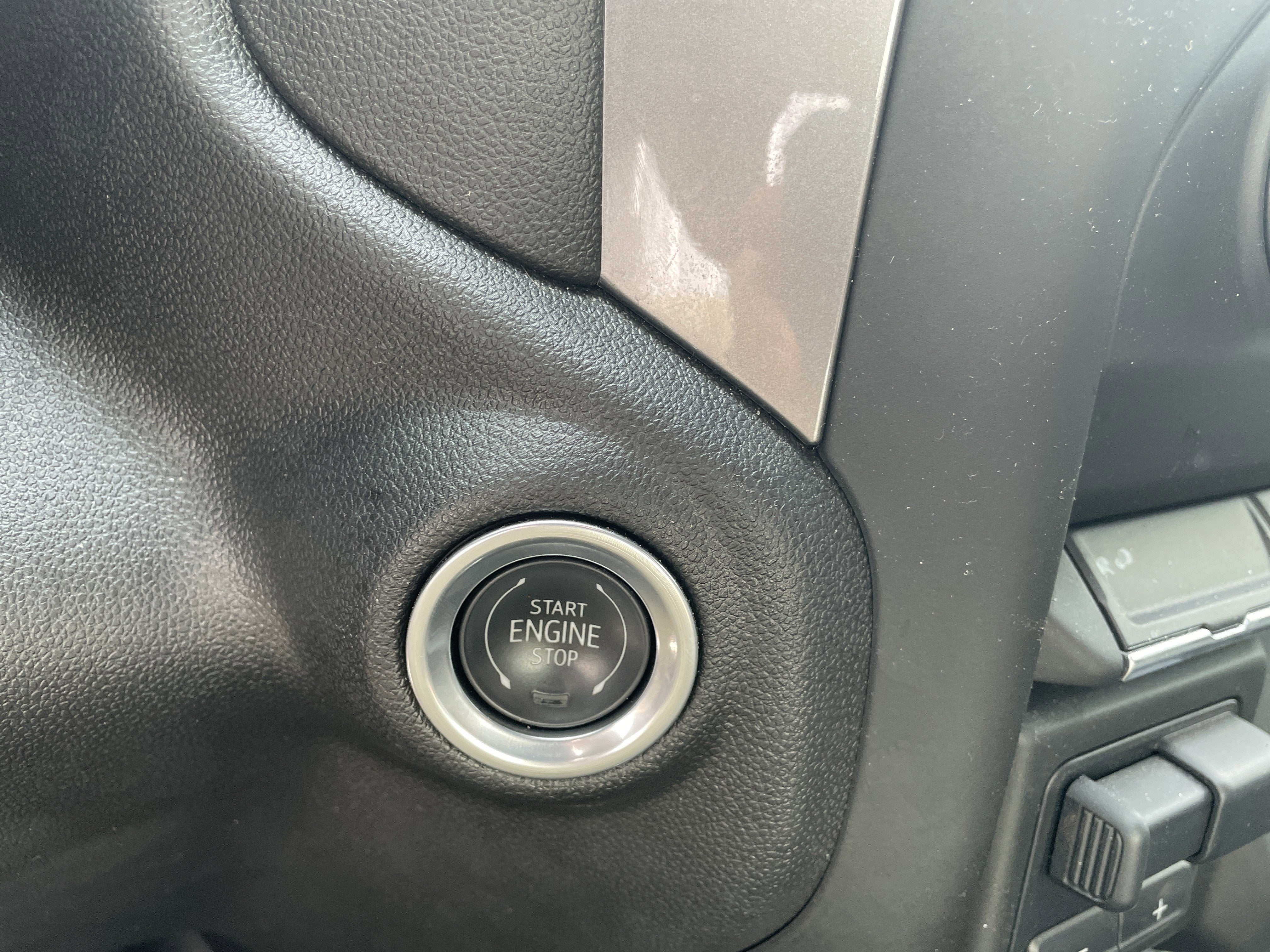 2024 Chevrolet Silverado 2500HD 4WD Crew Cab Standard Bed Custom