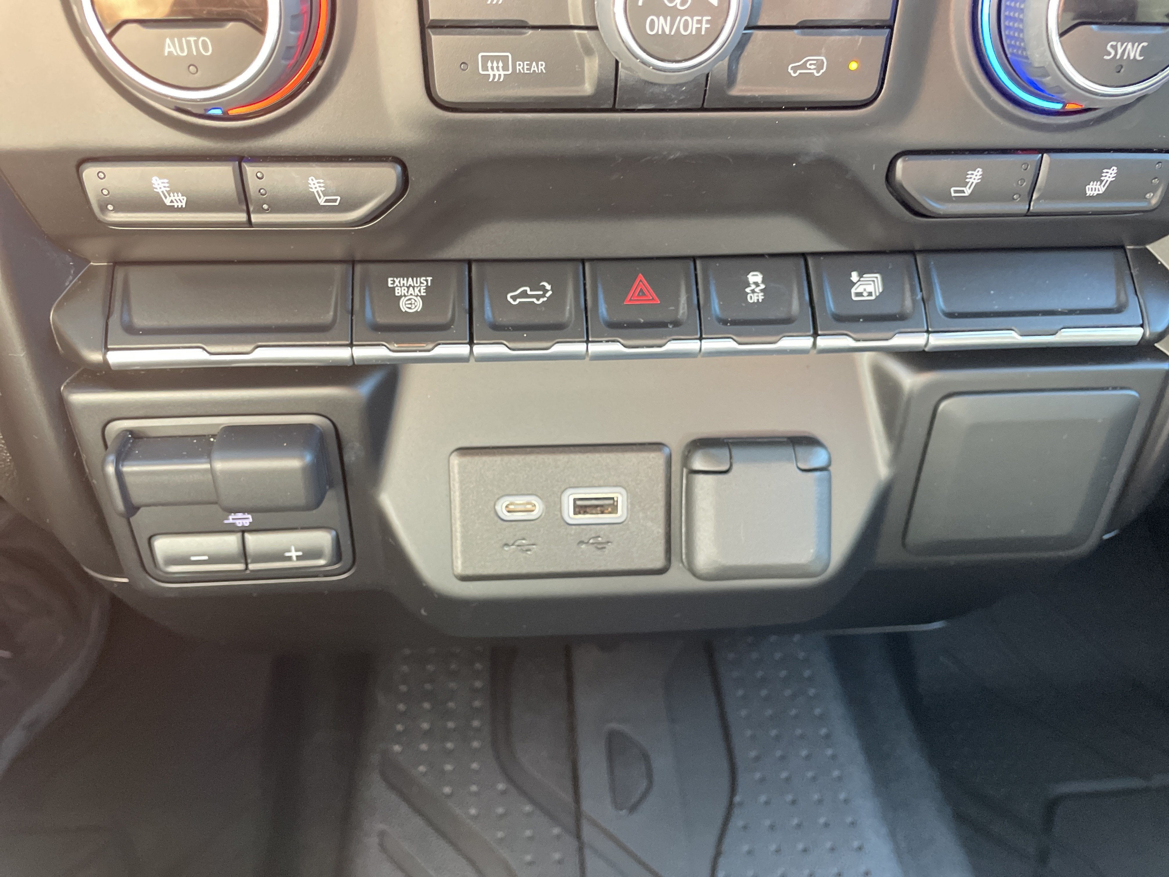 2022 Chevrolet Silverado 2500HD 4WD Crew Cab Standard Bed LT