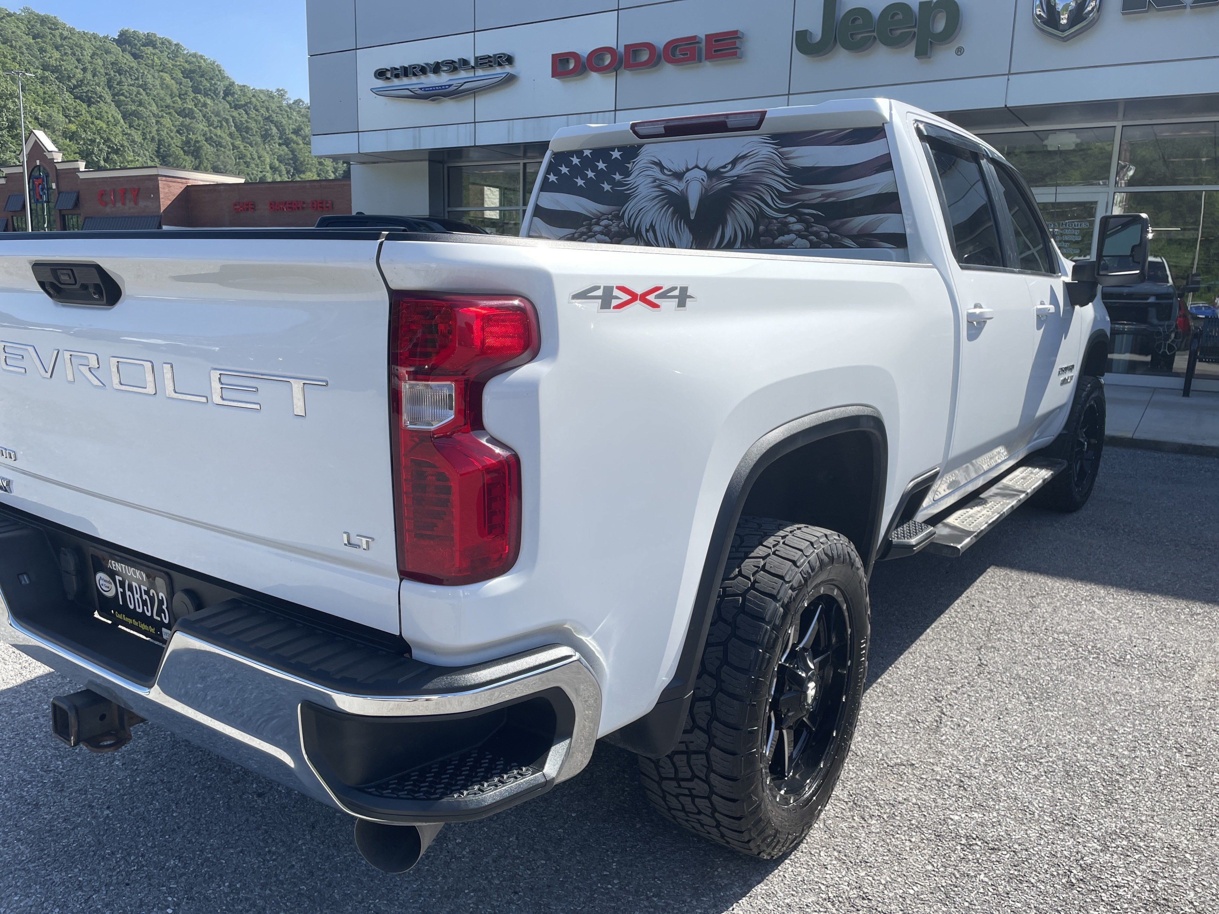2022 Chevrolet Silverado 2500HD 4WD Crew Cab Standard Bed LT