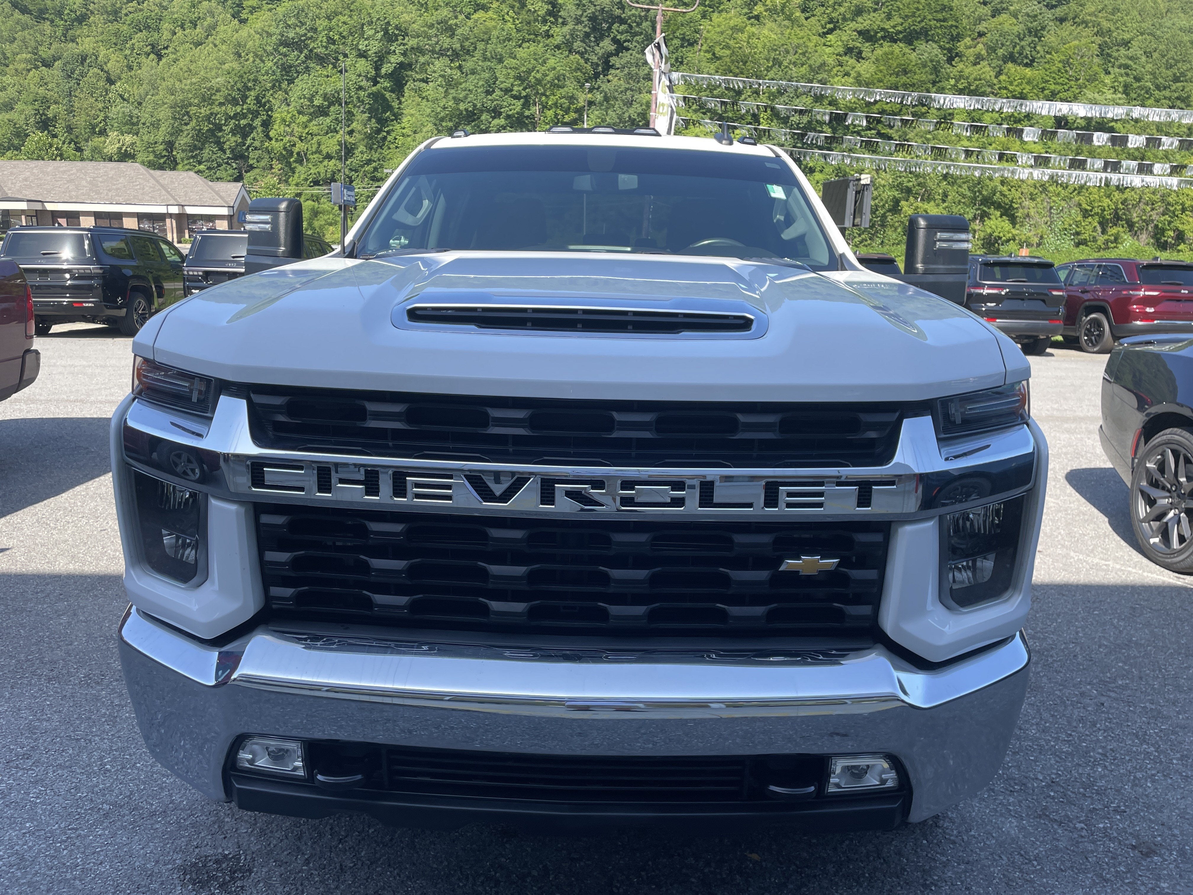 2022 Chevrolet Silverado 2500HD 4WD Crew Cab Standard Bed LT