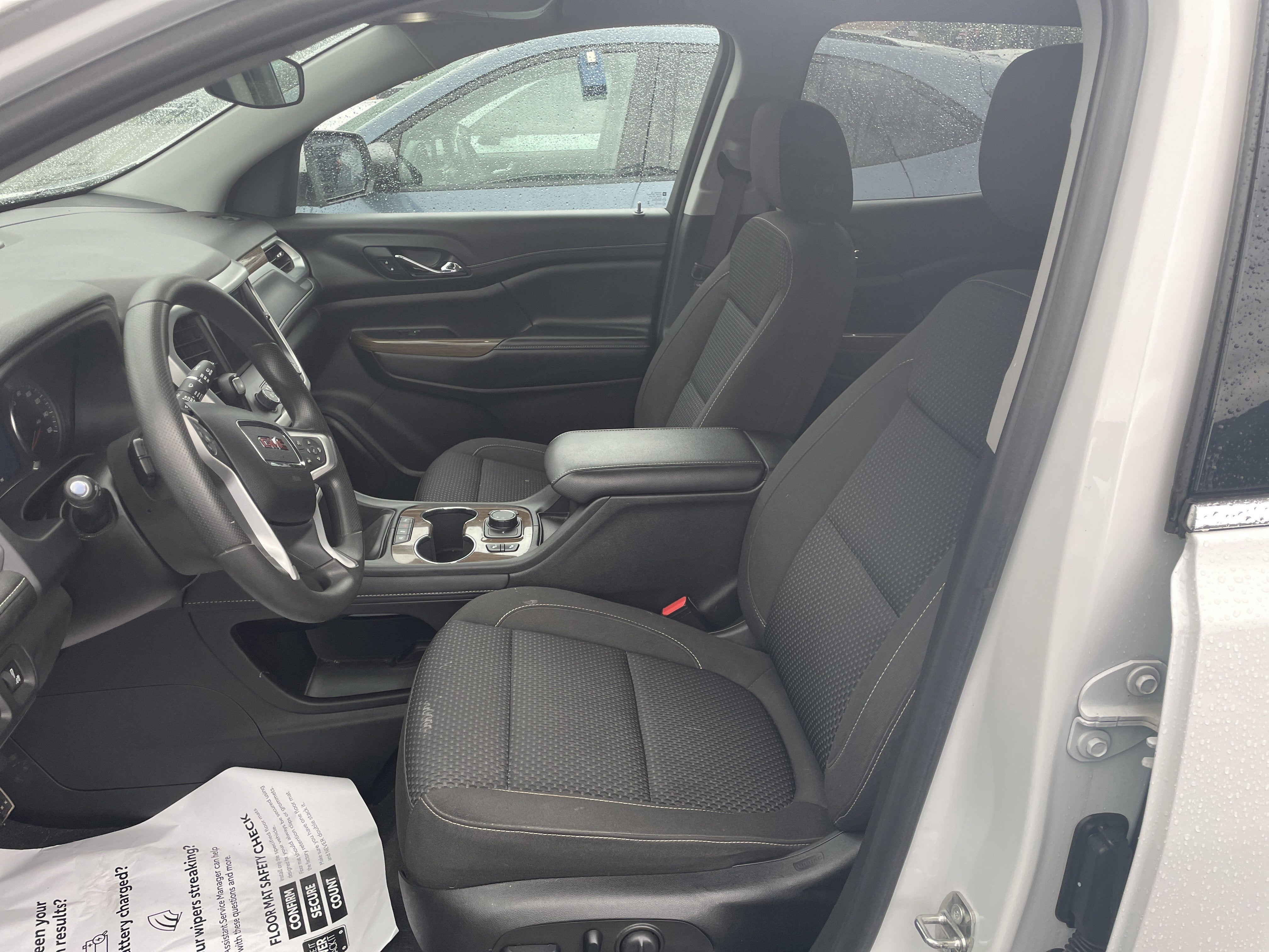 2023 GMC Acadia FWD SLE