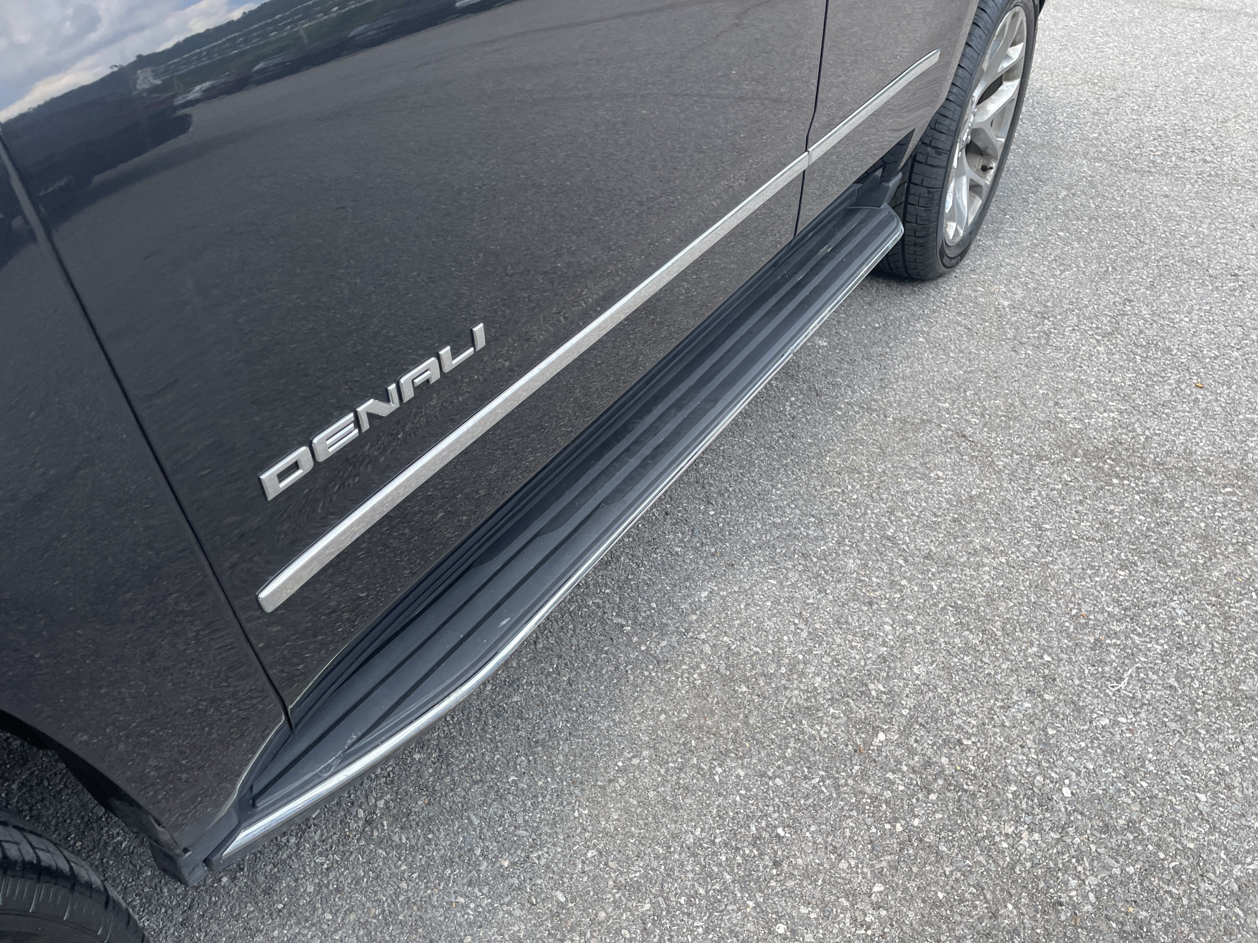 2020 GMC Yukon 4WD Denali
