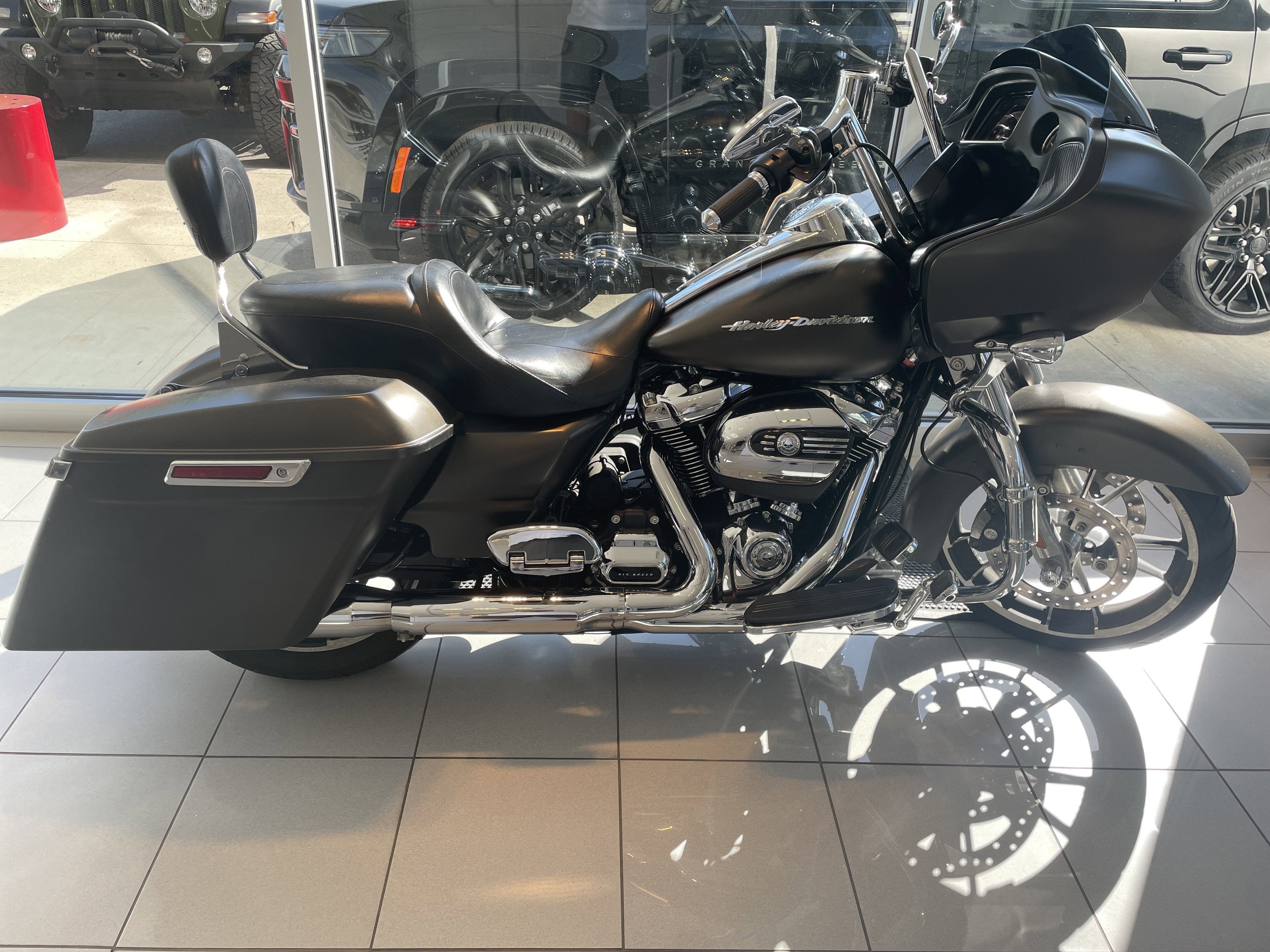 2020 Harley-Davidson Road Glide Base