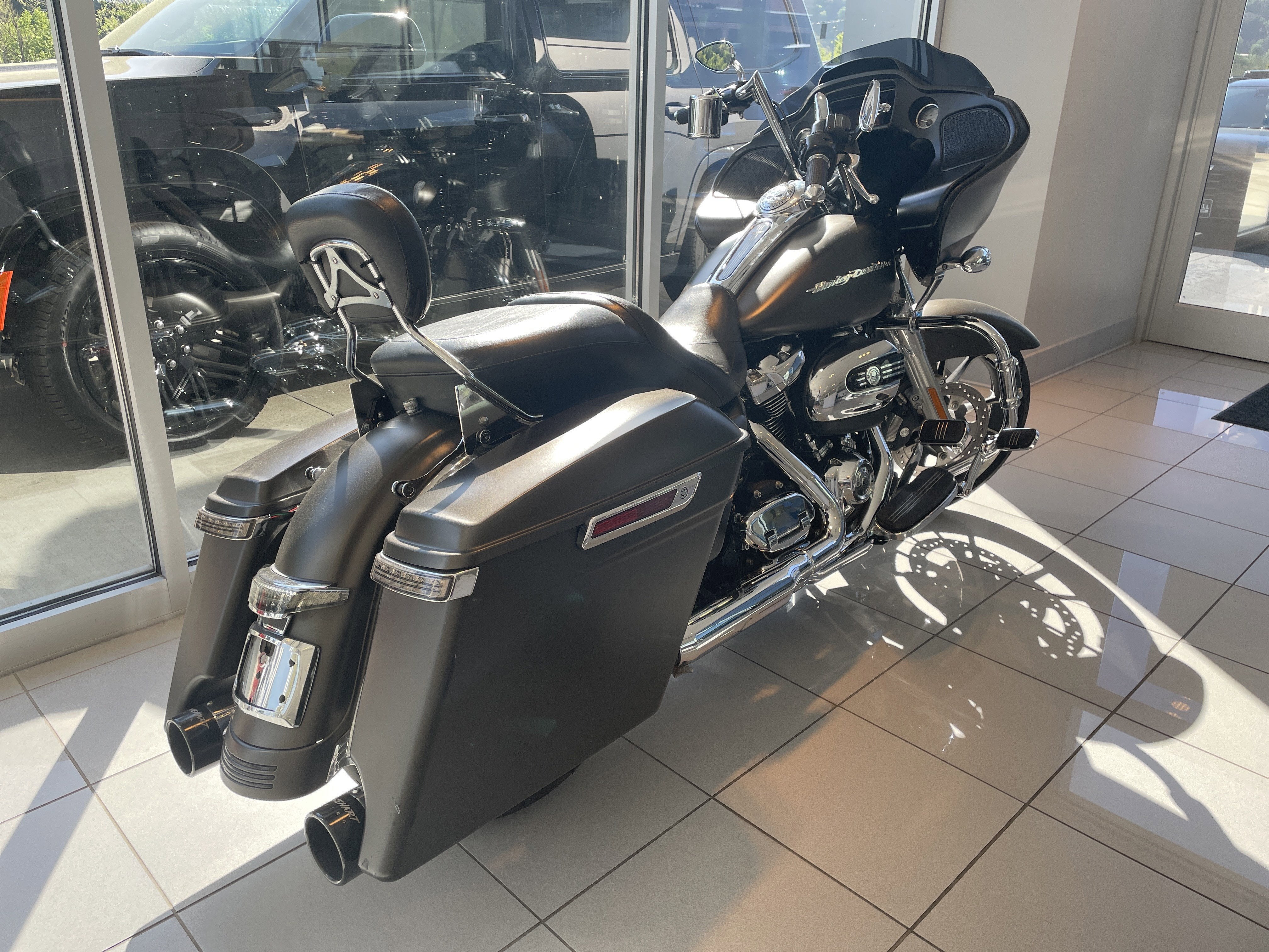 2020 Harley-Davidson Road Glide Base