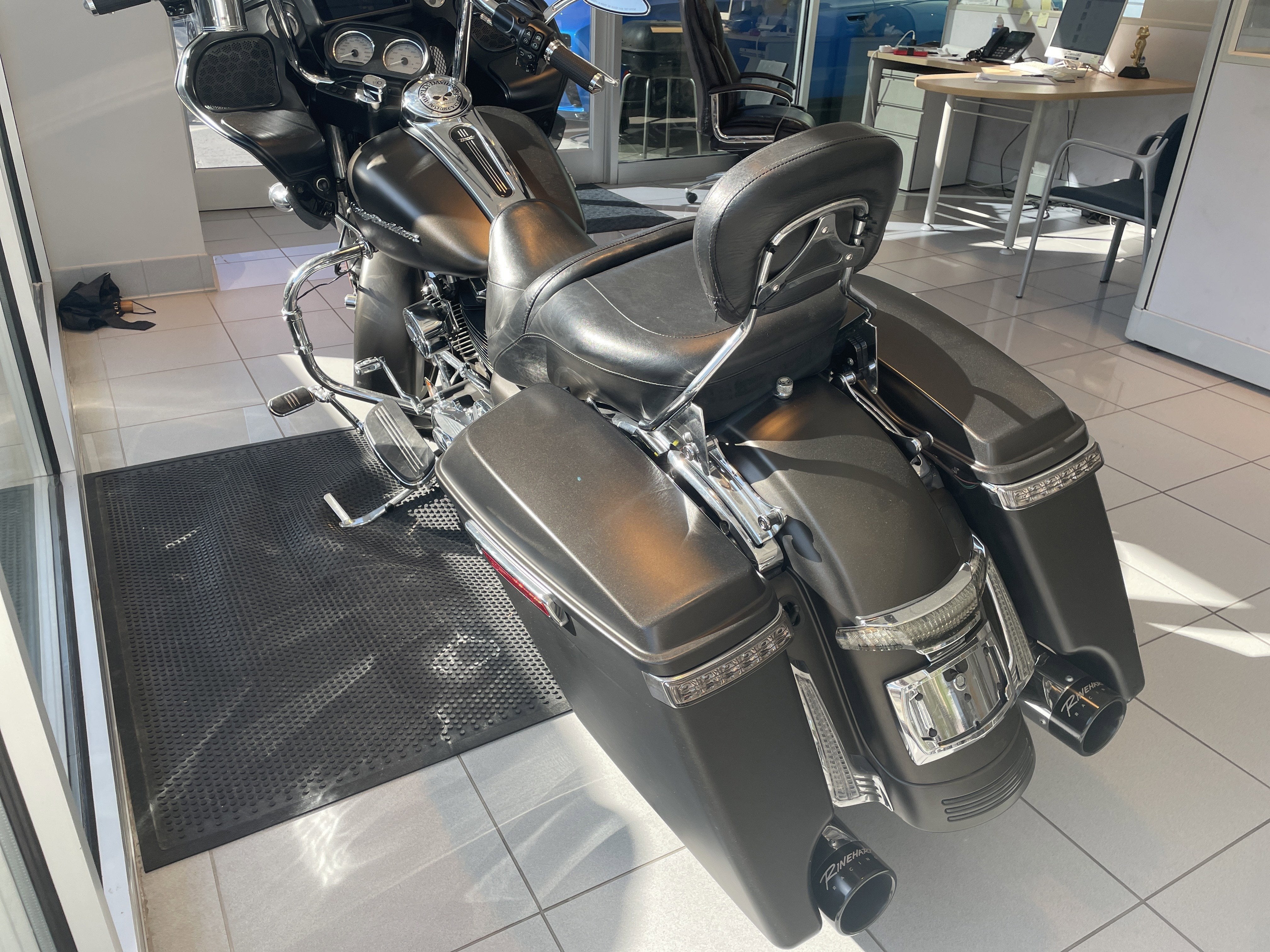 2020 Harley-Davidson Road Glide Base