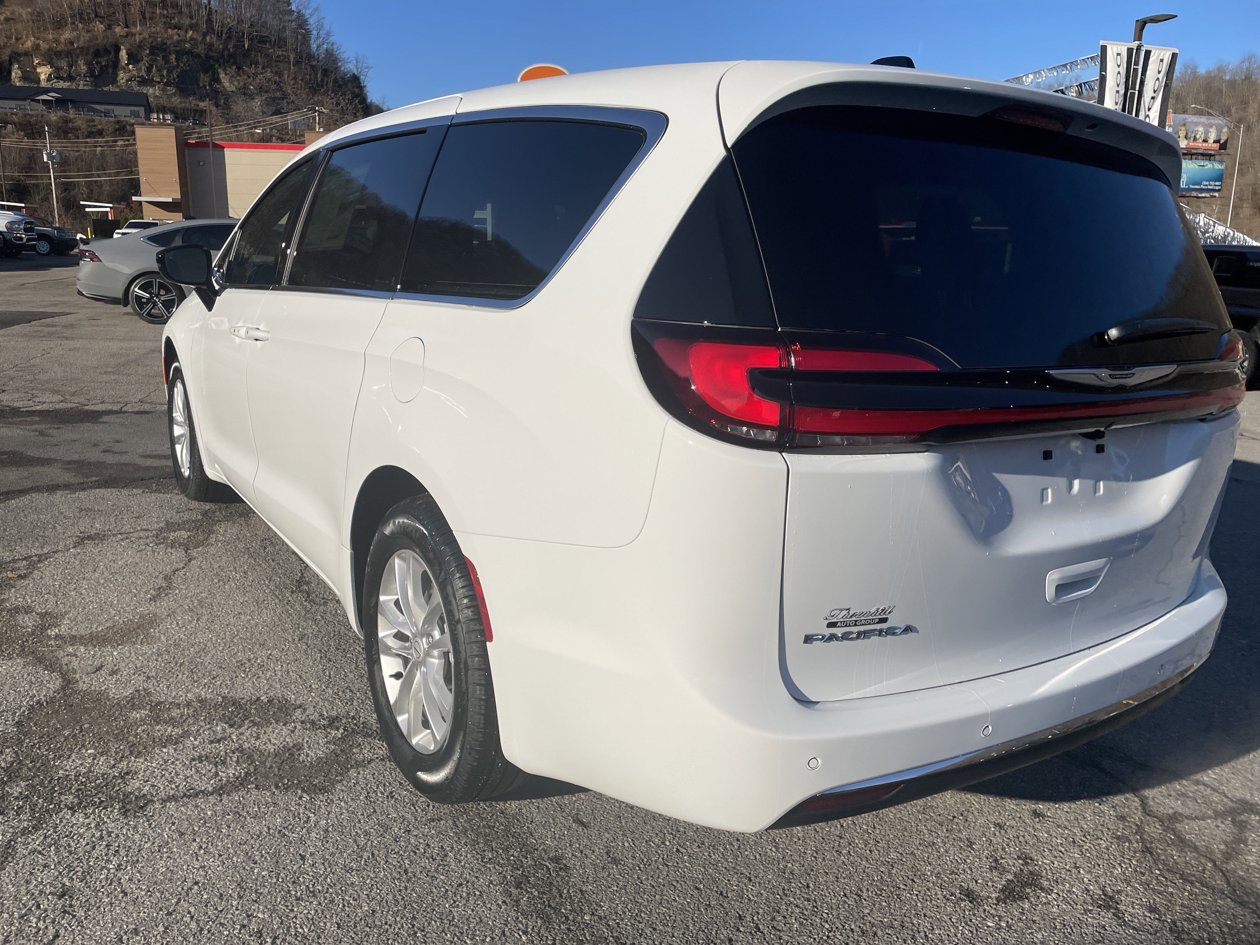 2026 Chrysler Pacifica PACIFICA SELECT