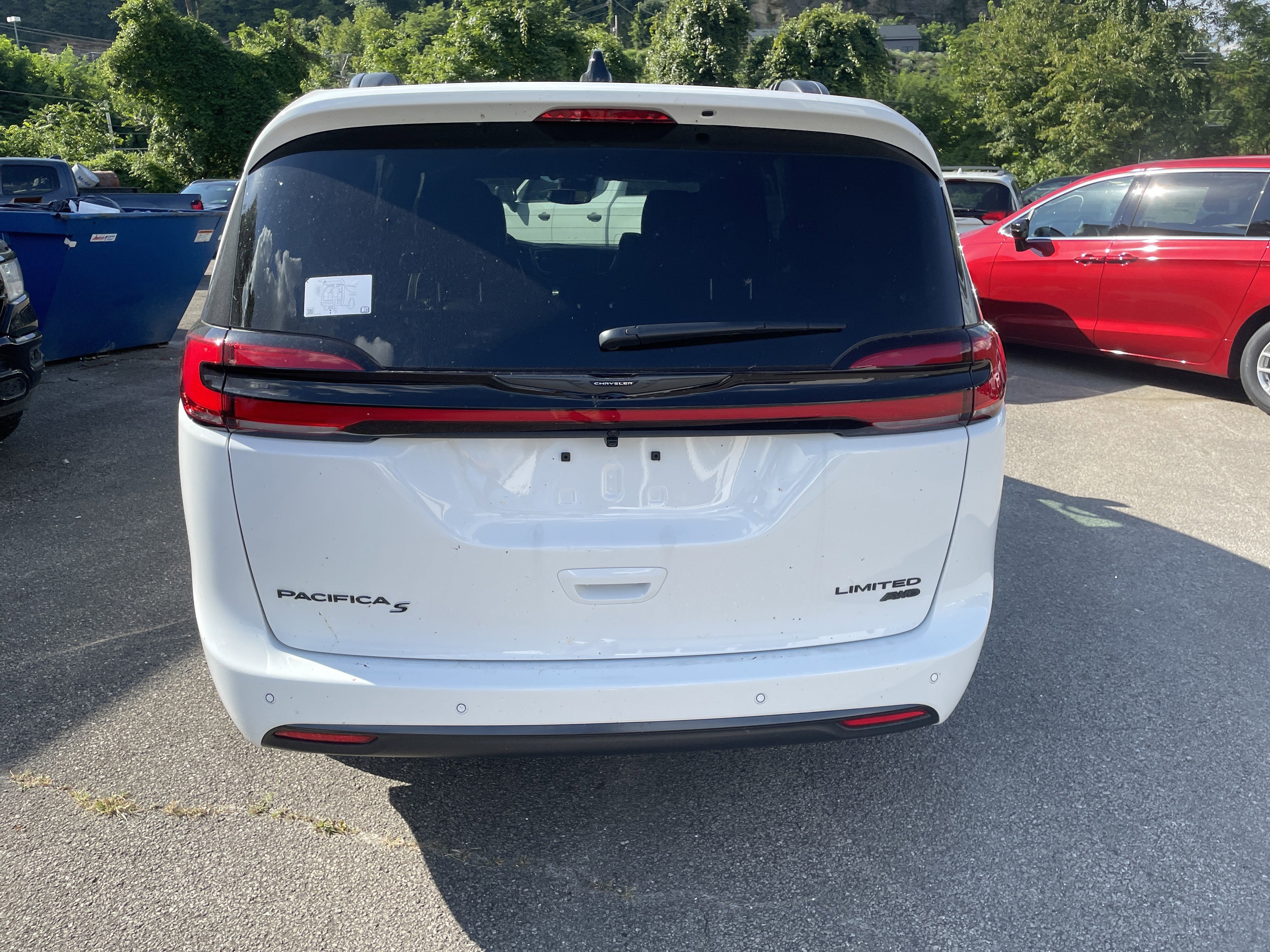 2026 Chrysler Pacifica PACIFICA LIMITED AWD