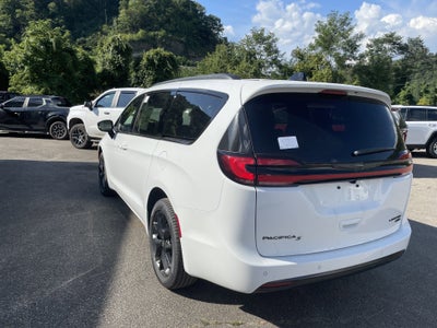 2026 Chrysler Pacifica PACIFICA LIMITED AWD