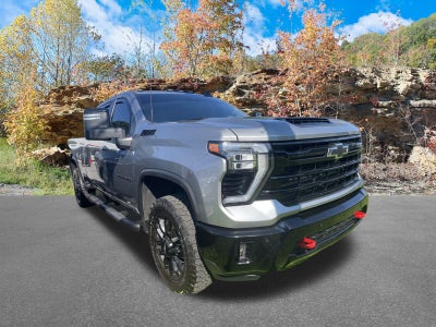 2025 Chevrolet Silverado 2500HD 4WD Crew Cab Standard Bed LT