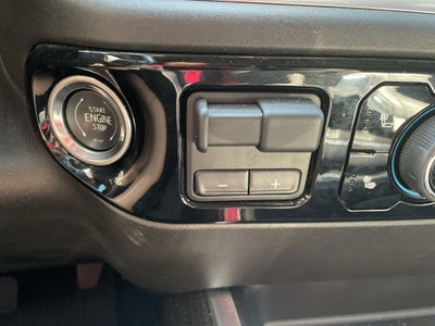 2025 Chevrolet Silverado 2500HD 4WD Crew Cab Standard Bed LT