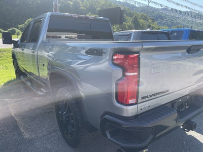 2025 Chevrolet Silverado 2500HD 4WD Crew Cab Standard Bed LT