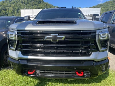 2025 Chevrolet Silverado 2500HD 4WD Crew Cab Standard Bed LT