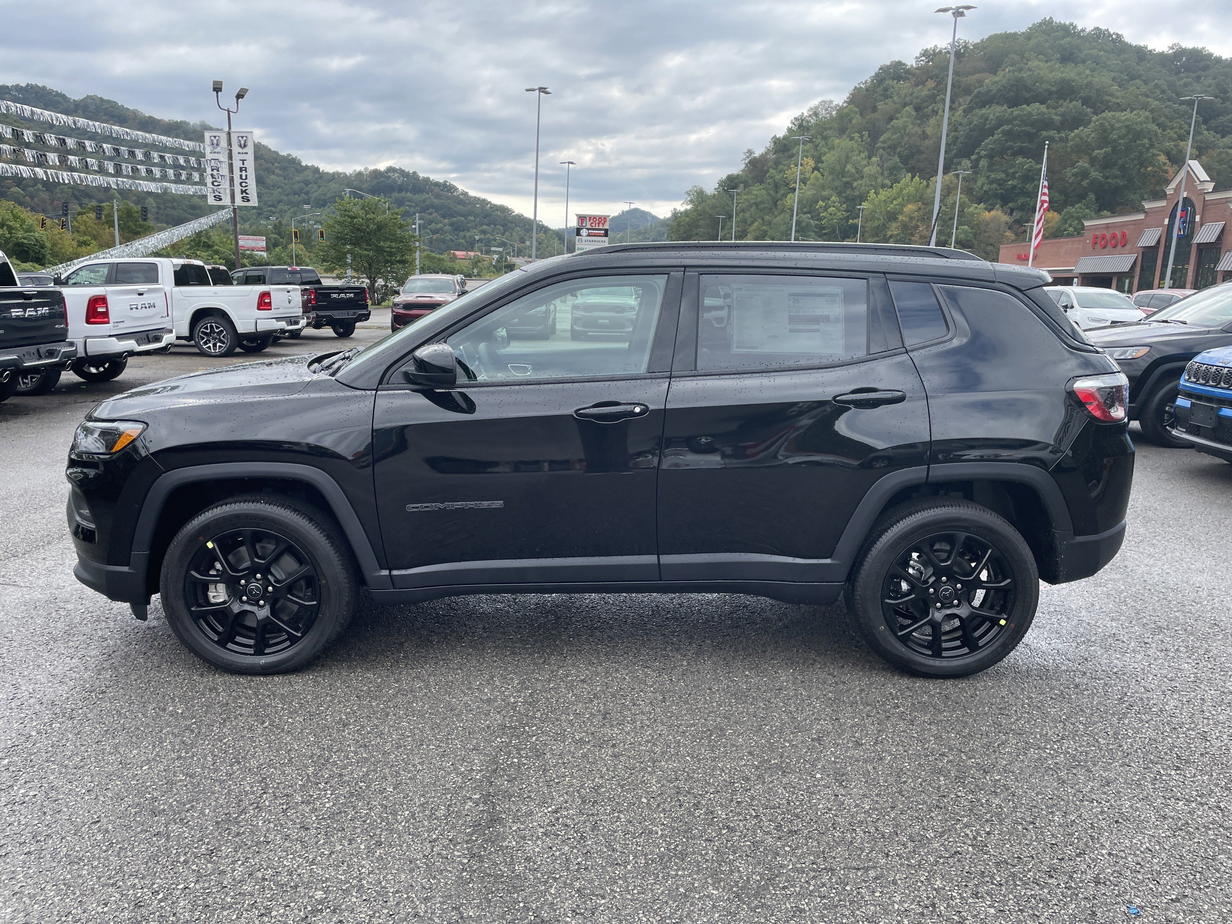 2026 Jeep Compass COMPASS LATITUDE ALTITUDE 4X4