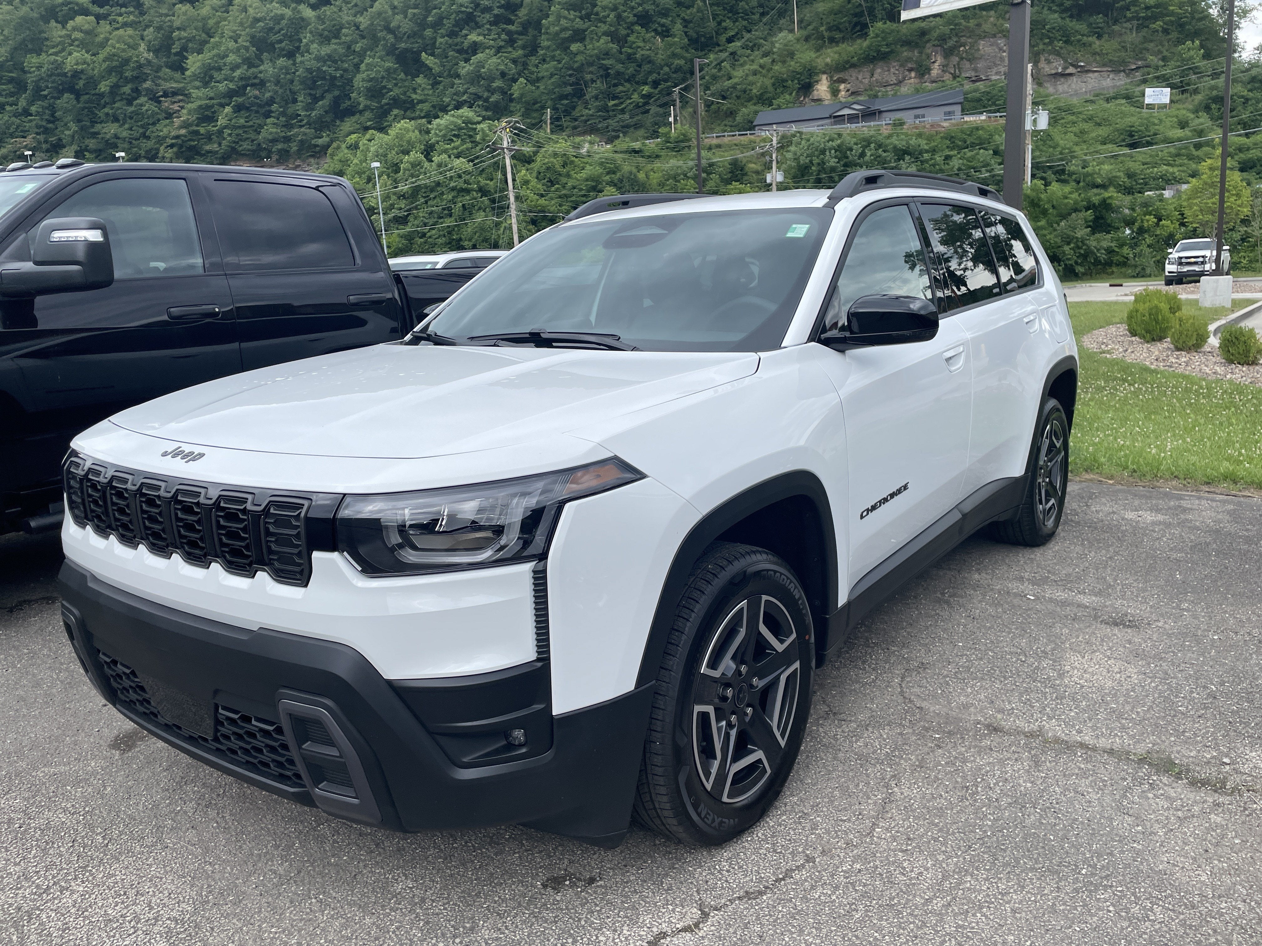 2026 Jeep Cherokee CHEROKEE LIMITED 4X4