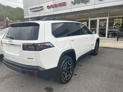 2026 Jeep Cherokee CHEROKEE LAREDO 4X4