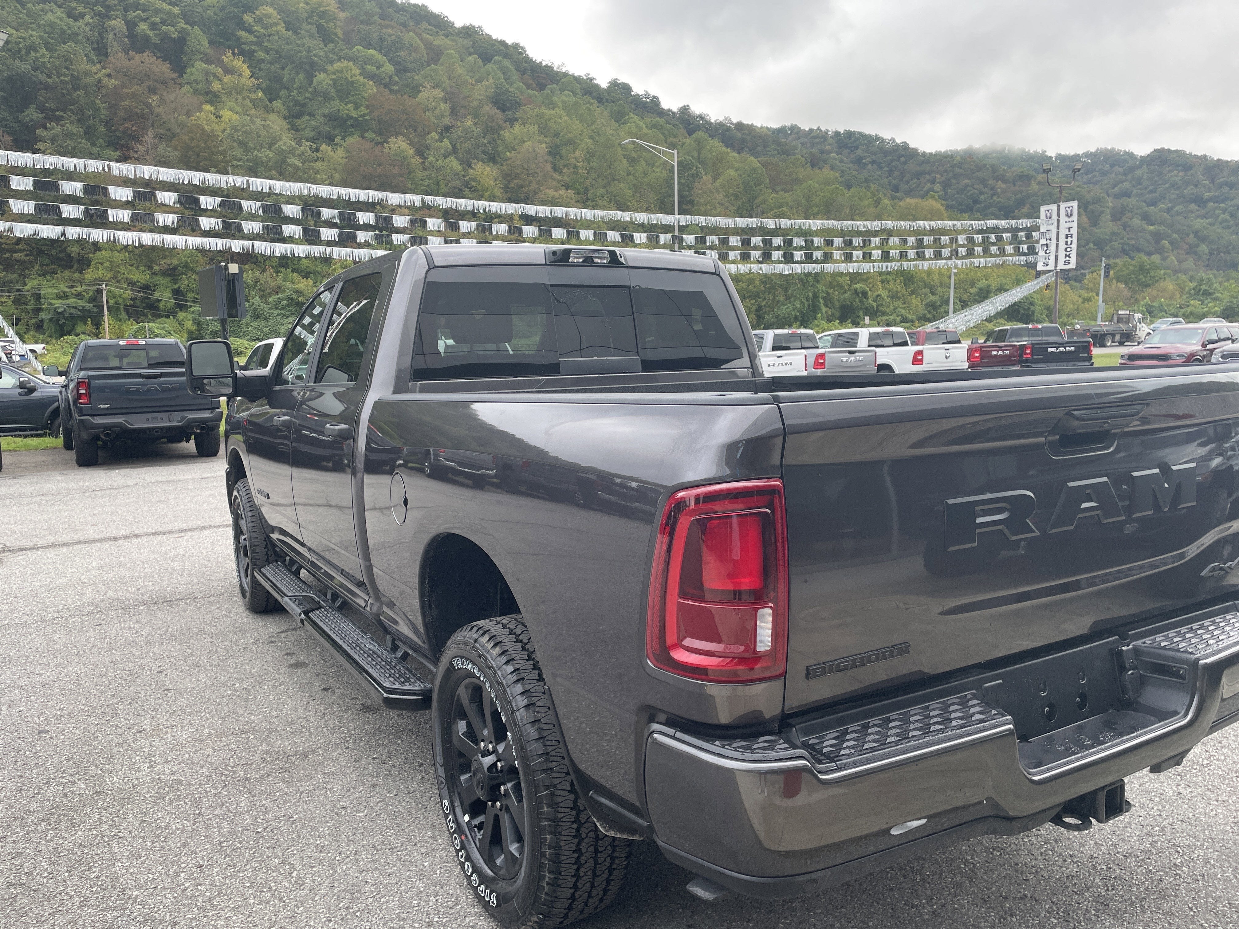 2026 RAM Ram 3500 RAM 3500 BIG HORN CREW CAB 4X4 6'4' BOX