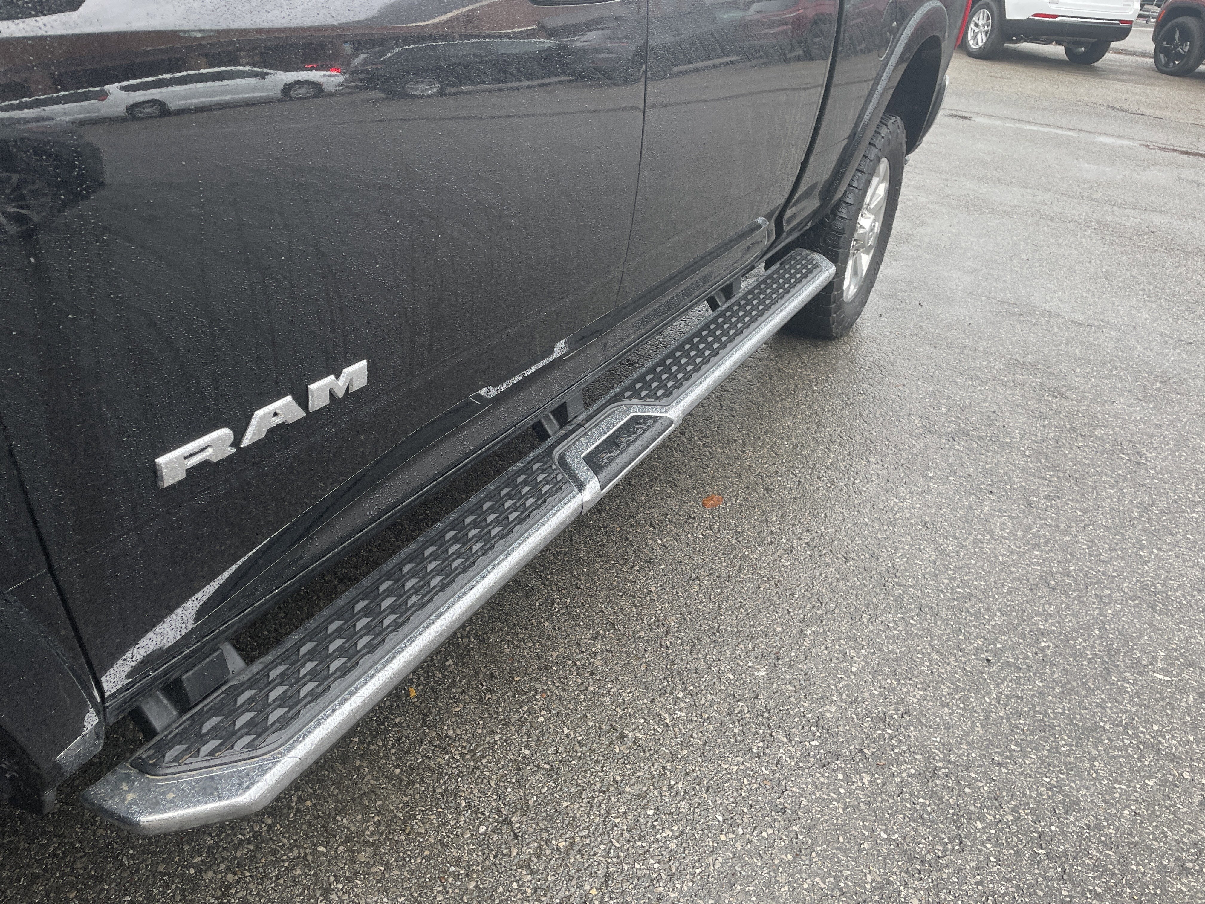 2022 RAM 3500 Laramie Crew Cab 4x4 6'4' Box