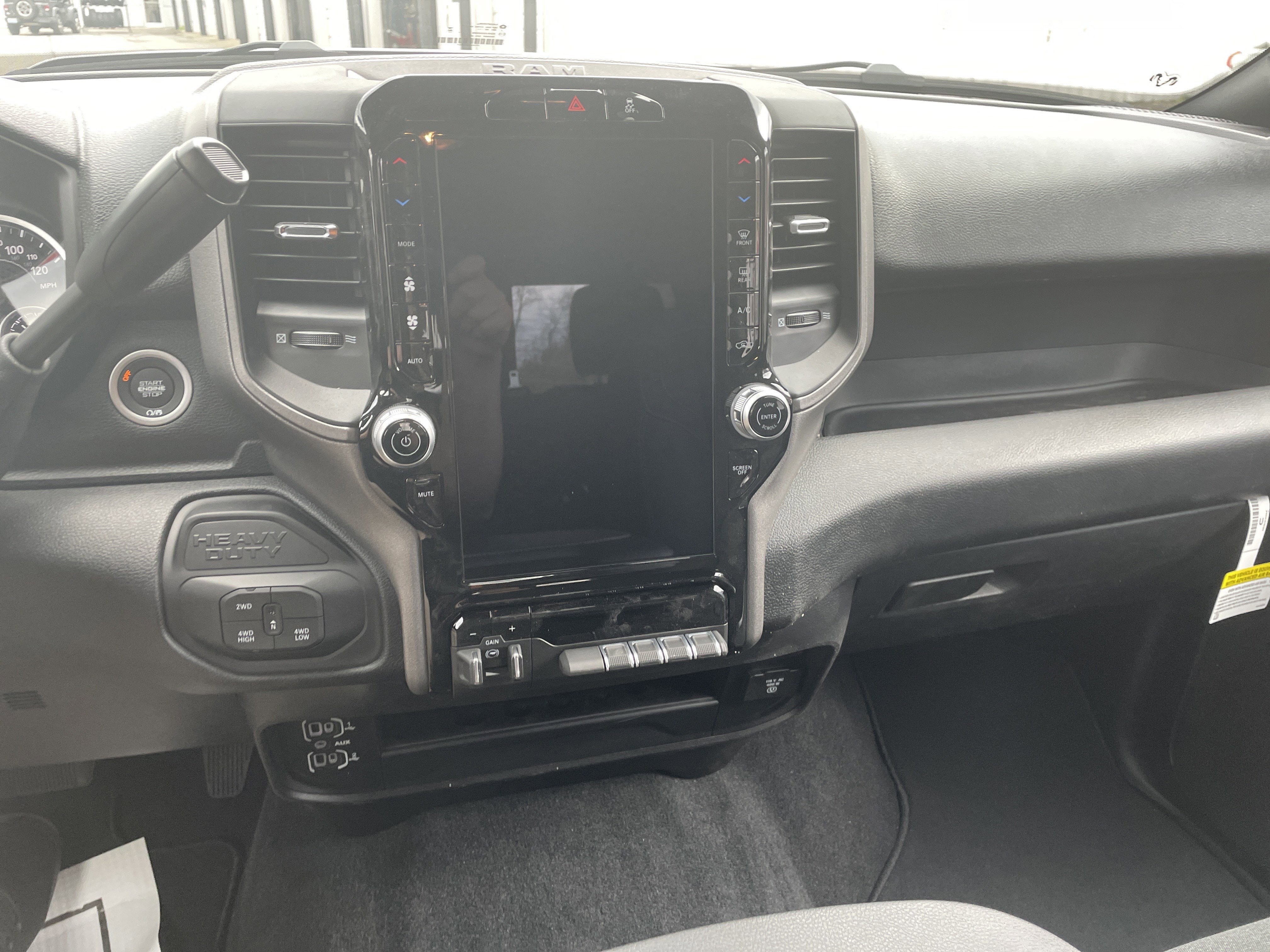 2026 RAM Ram 2500 RAM 2500 TRADESMAN CREW CAB 4X4 6'4' BOX