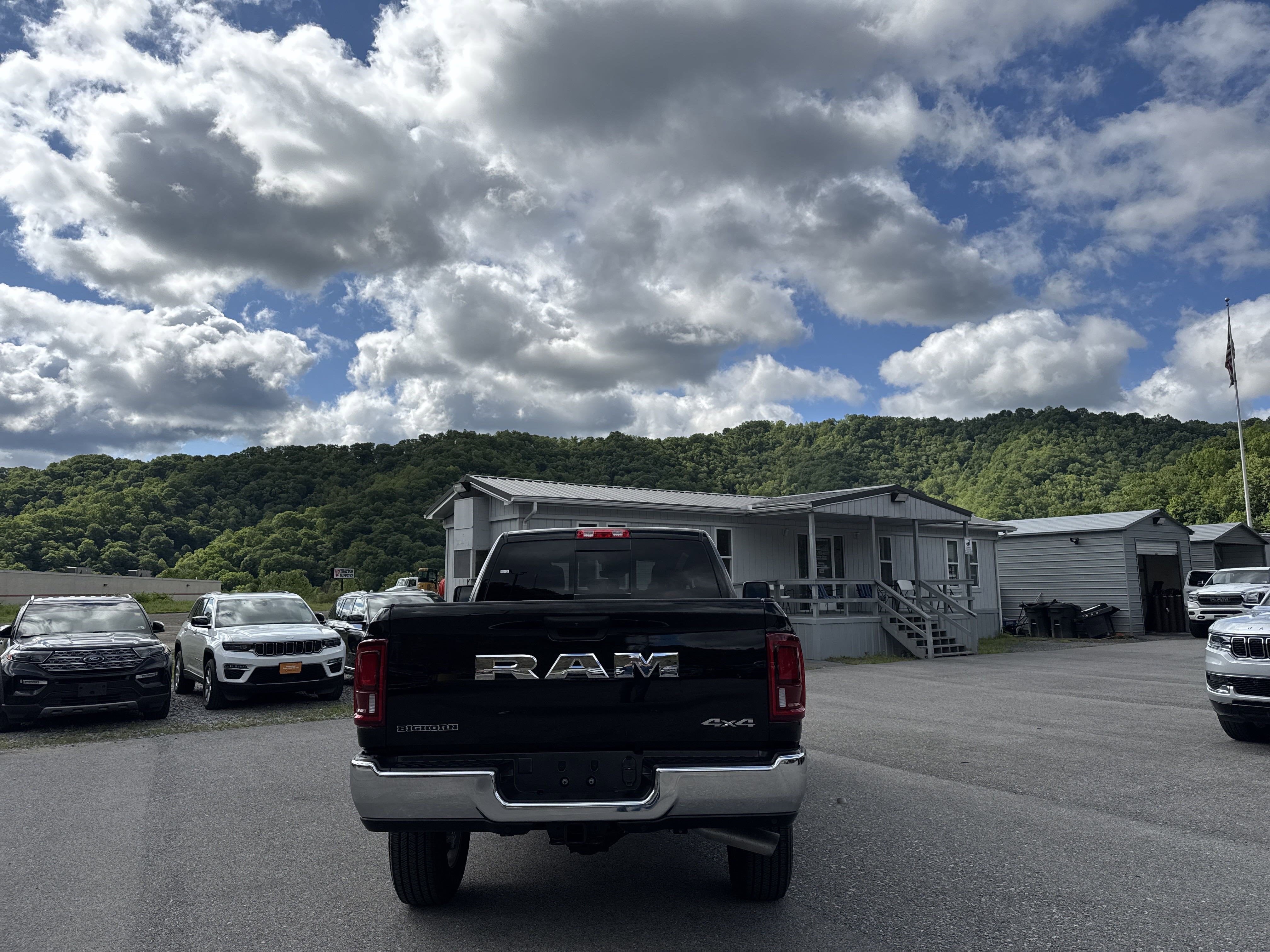 2025 RAM Ram 2500 RAM 2500 BIG HORN CREW CAB 4X4 6'4' BOX