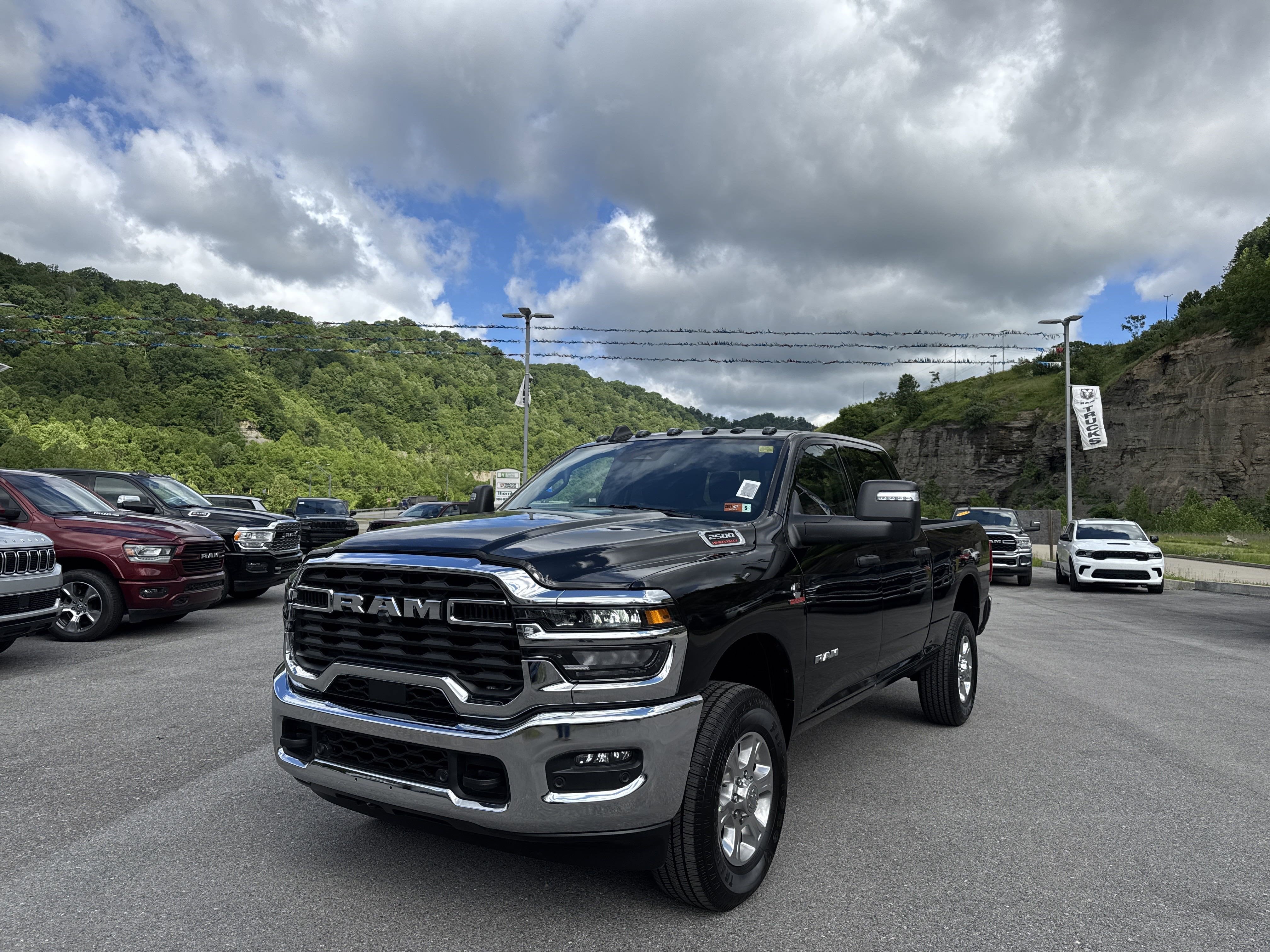 2025 RAM Ram 2500 RAM 2500 BIG HORN CREW CAB 4X4 6'4' BOX