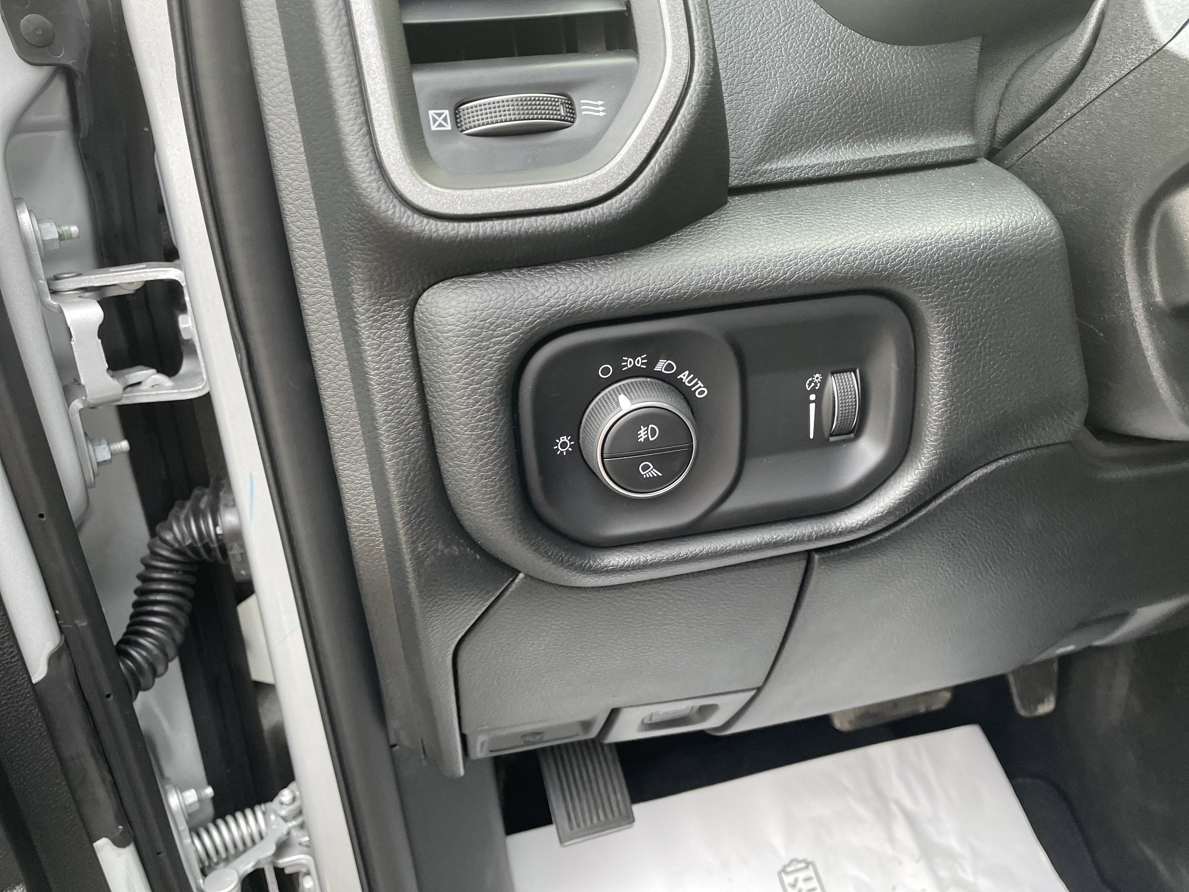 2026 RAM Ram 2500 RAM 2500 TRADESMAN CREW CAB 4X4 8' BOX