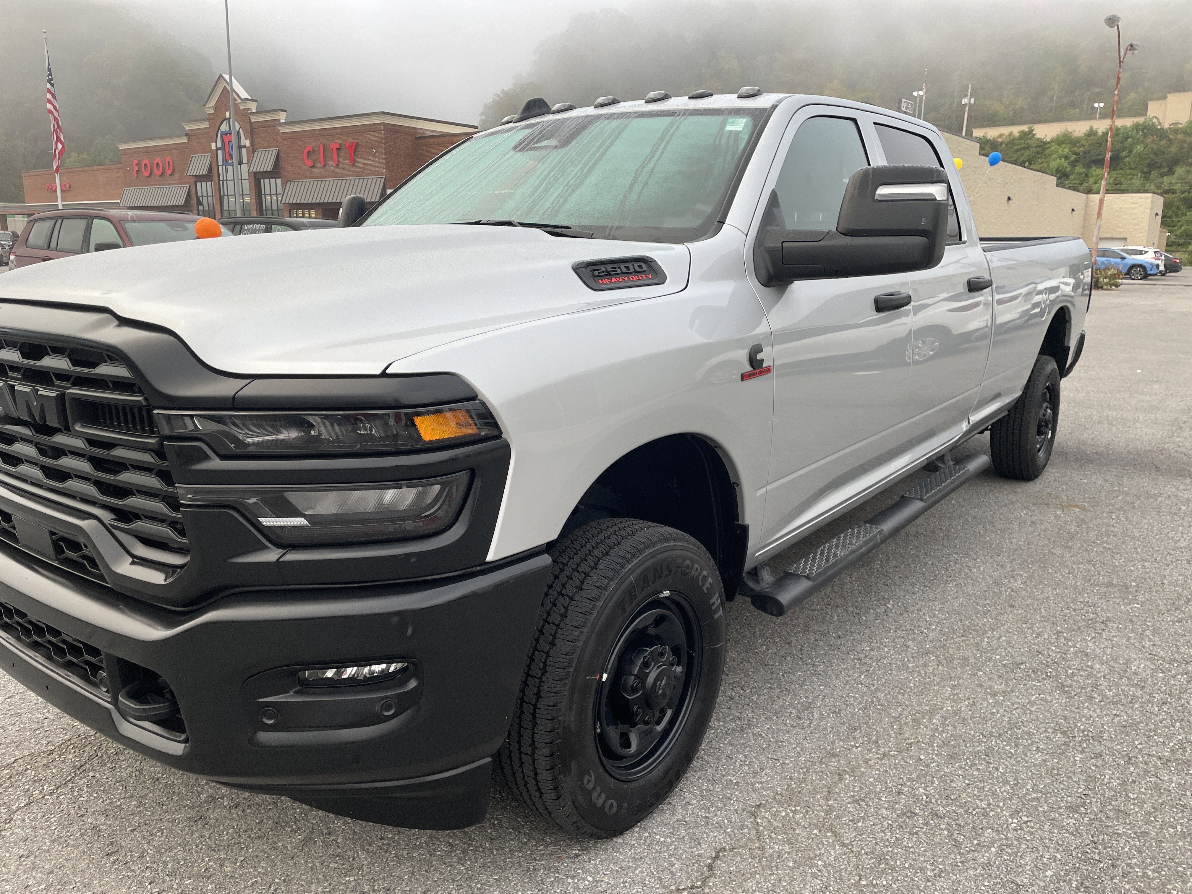 2026 RAM Ram 2500 RAM 2500 TRADESMAN CREW CAB 4X4 8' BOX