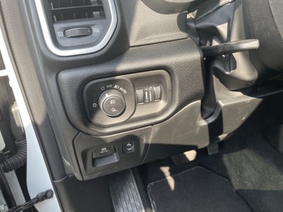 2026 RAM 1500 Big Horn Crew Cab 4x4 5'7' Box