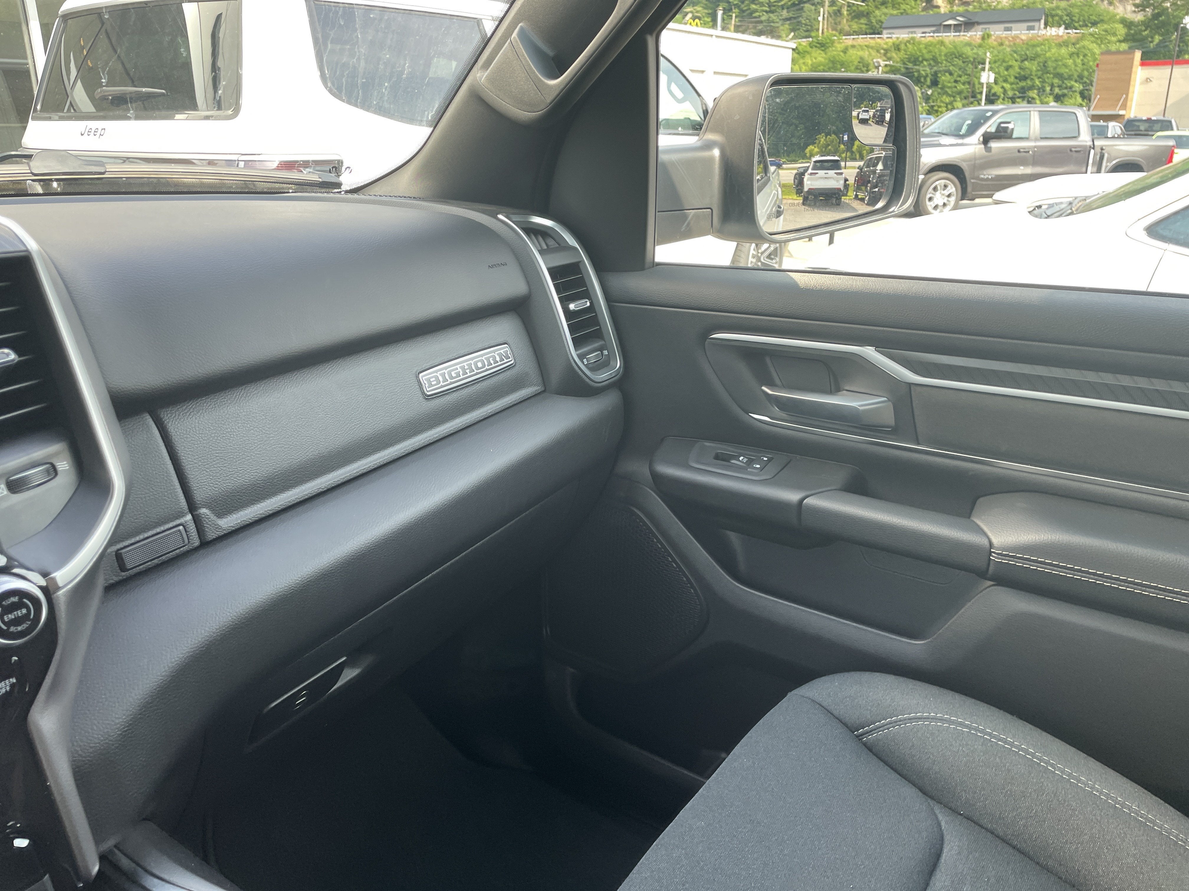 2026 RAM 1500 Big Horn Crew Cab 4x4 5'7' Box