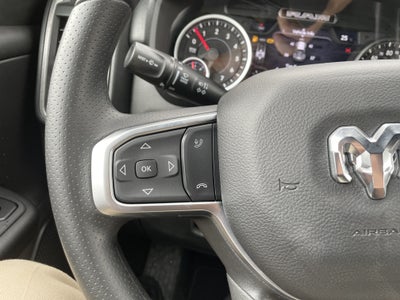 2027 RAM Ram 1500 RAM 1500 EXPRESS CREW CAB 4X4 5'7' BOX
