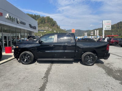 2027 RAM Ram 1500 RAM 1500 EXPRESS CREW CAB 4X4 5'7' BOX