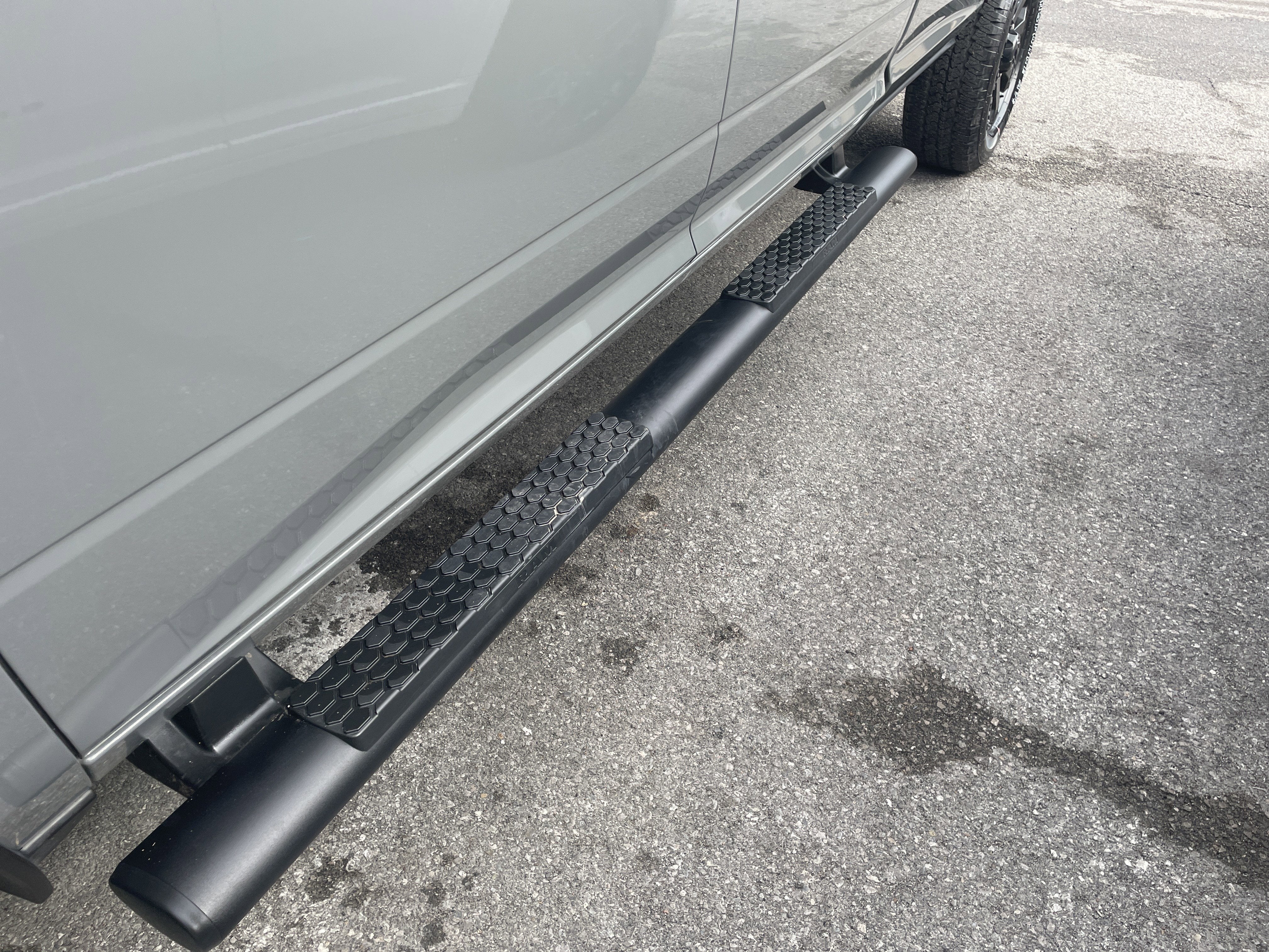 2026 RAM Ram 2500 RAM 2500 BLACK EXPRESS CREW CAB 4X4 8' BOX