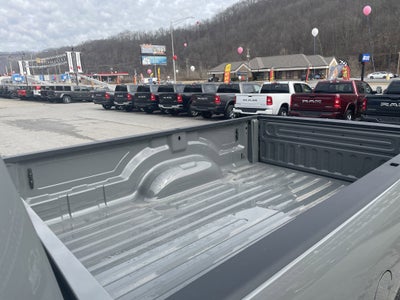 2026 RAM Ram 2500 RAM 2500 BLACK EXPRESS CREW CAB 4X4 8' BOX