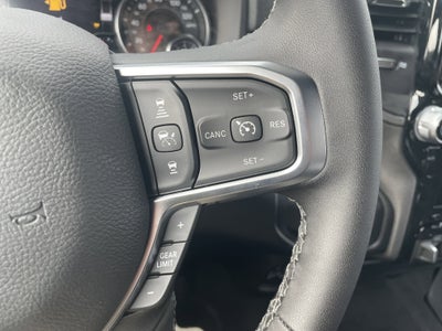 2026 RAM Ram 2500 RAM 2500 BLACK EXPRESS CREW CAB 4X4 8' BOX