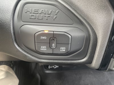 2026 RAM Ram 2500 RAM 2500 BLACK EXPRESS CREW CAB 4X4 8' BOX