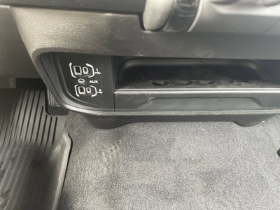 2026 RAM Ram 2500 RAM 2500 BLACK EXPRESS CREW CAB 4X4 8' BOX